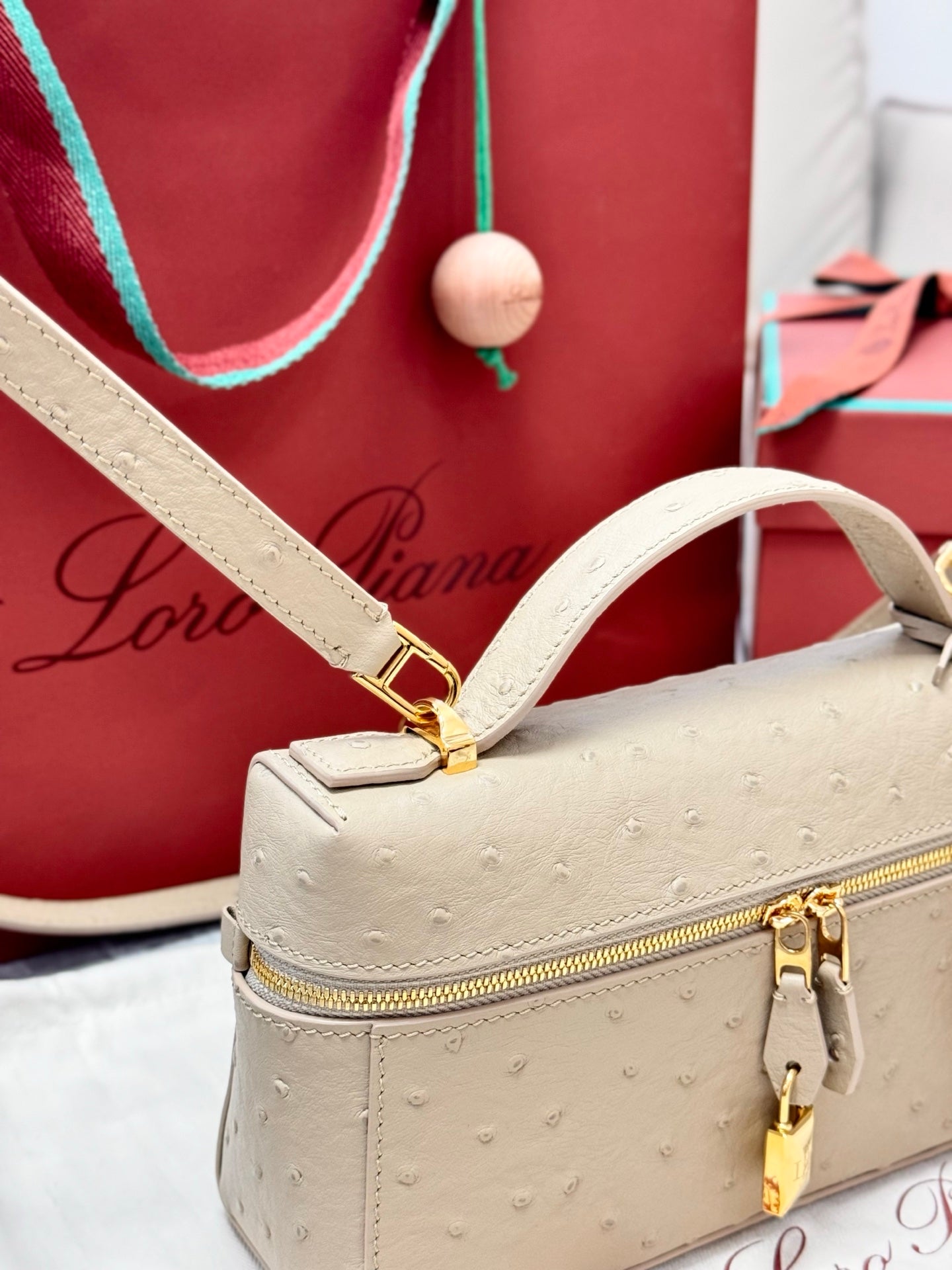 LP 2026 Extra Bag L23 Ostrich Leather With Gold Hardware