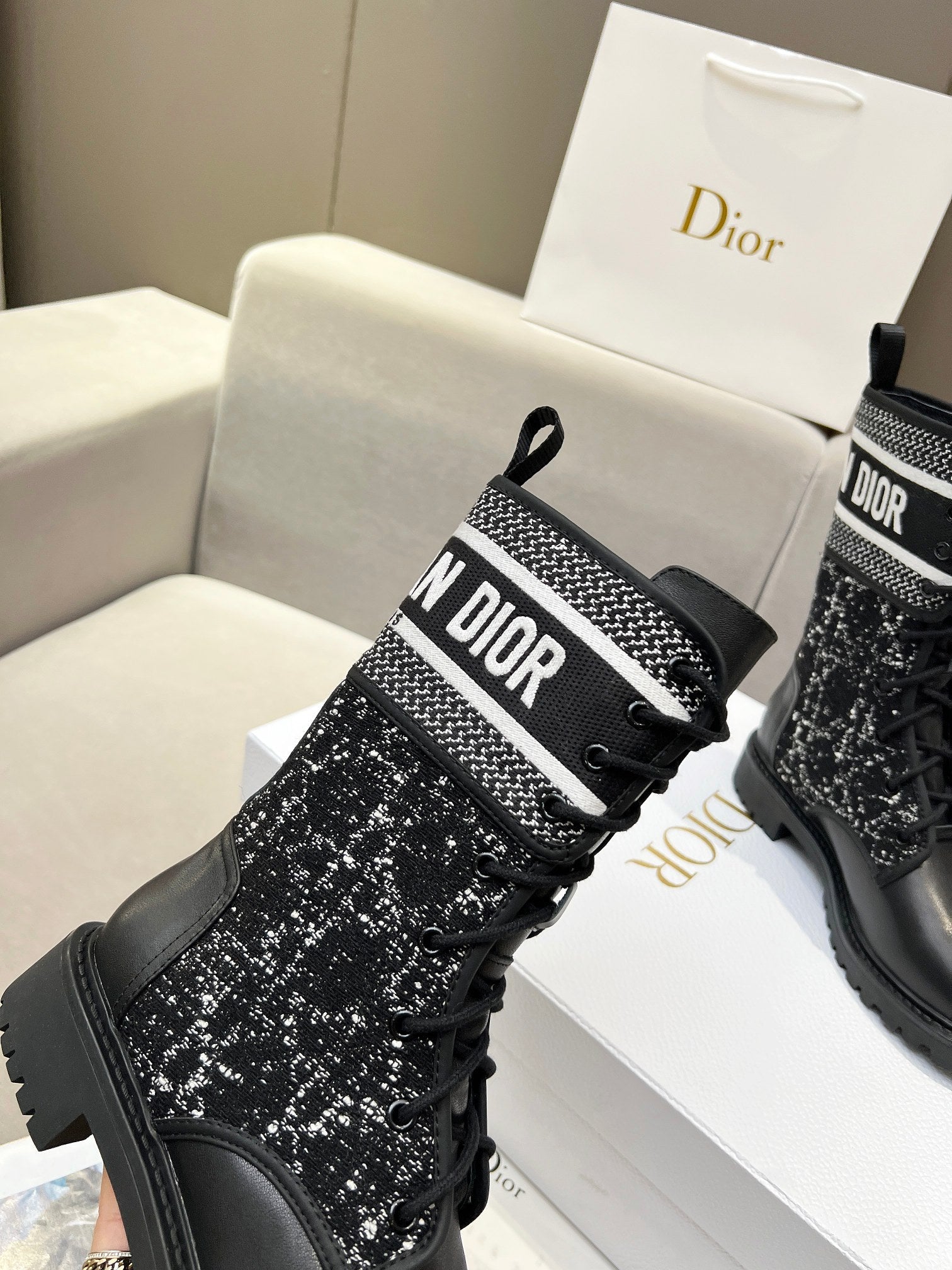 CD D-Major Ankle Boot In Black Mix White Tweed And Lambskin  107725