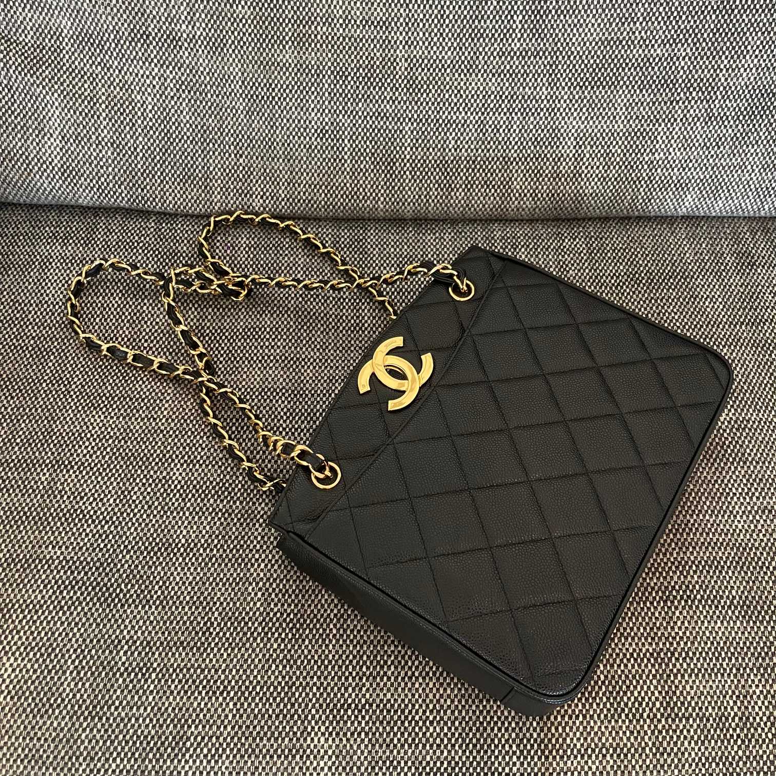 Chanel 2026 Vintage Shopping Tote Bag 28cm Black Embossed Calfskin
