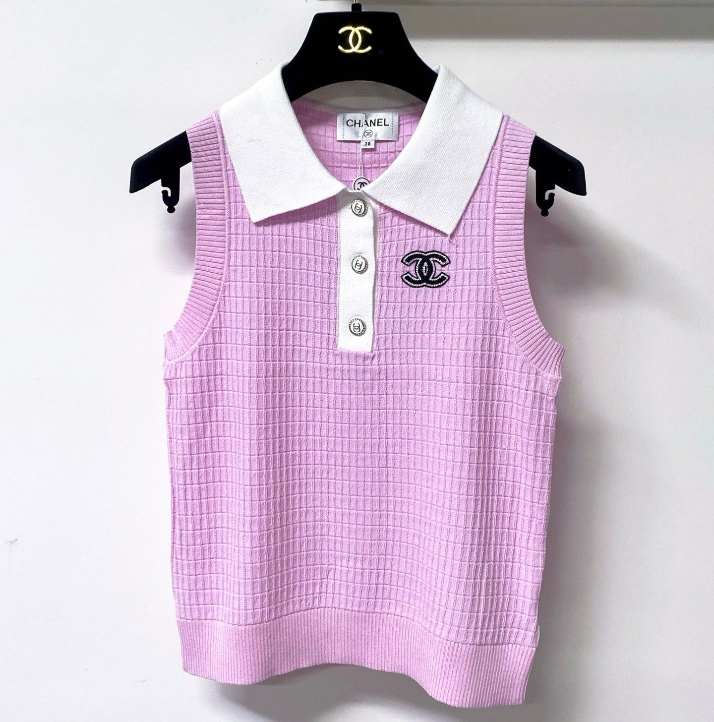 Chanel 2026 Pink Sleeveless Knit Polo Top Tencel 310323