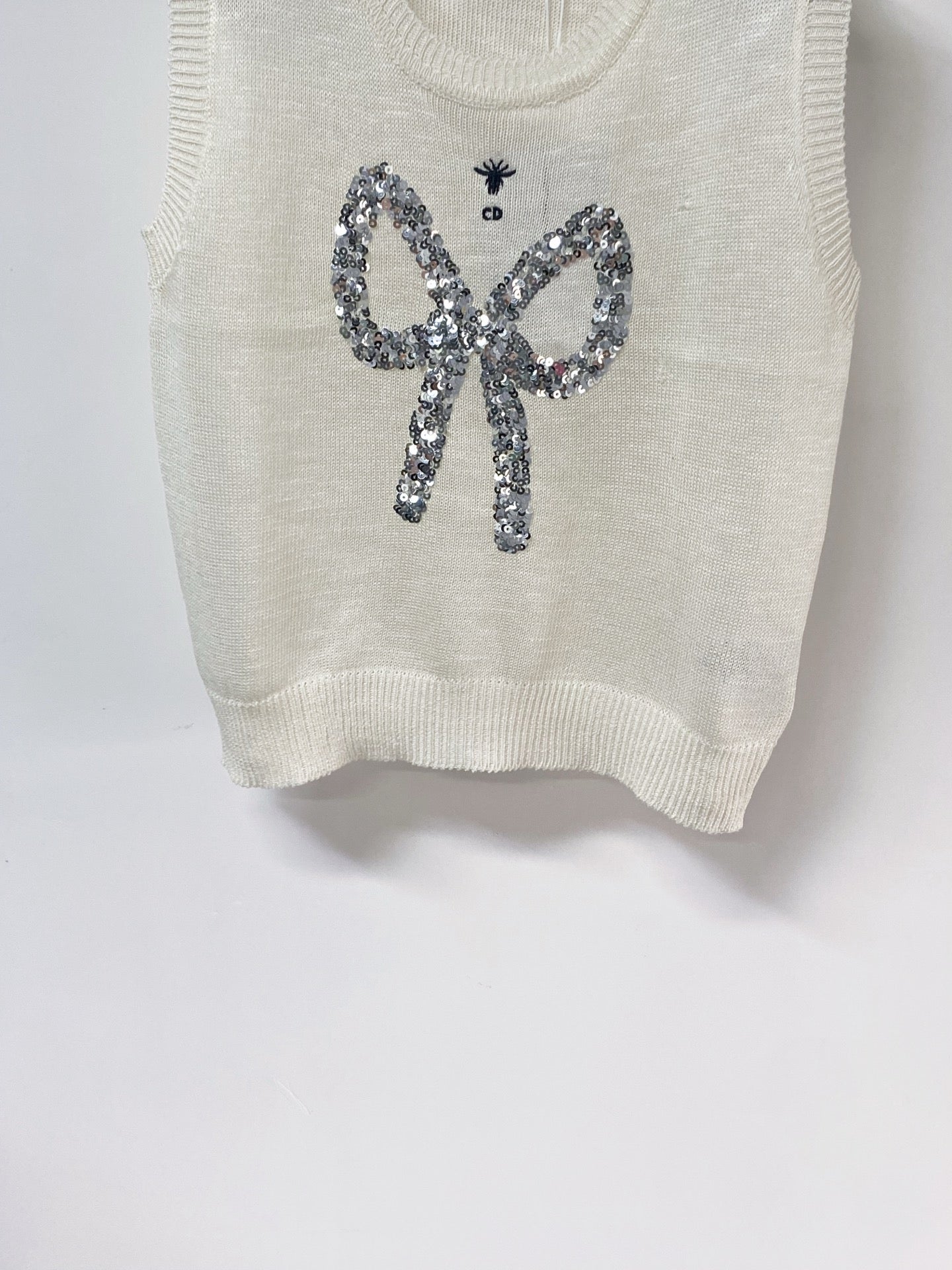 Dior 2026 Sleeveless Knit Vest Bow Applique White Tencel 463559