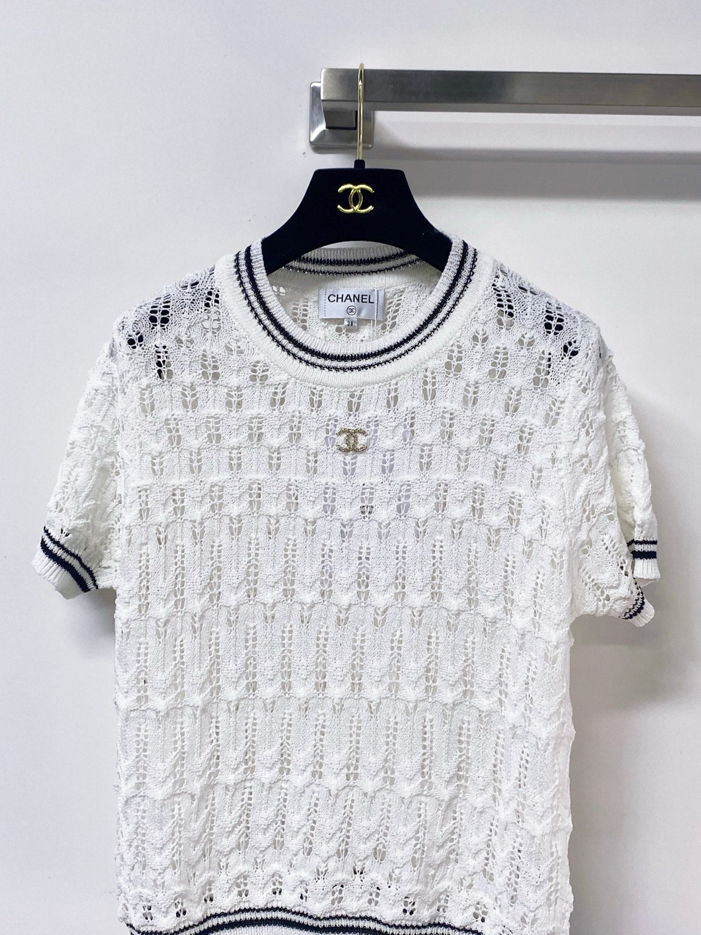 Chanel 2026 White And Black Short-Sleeved Shirt Wool 479934