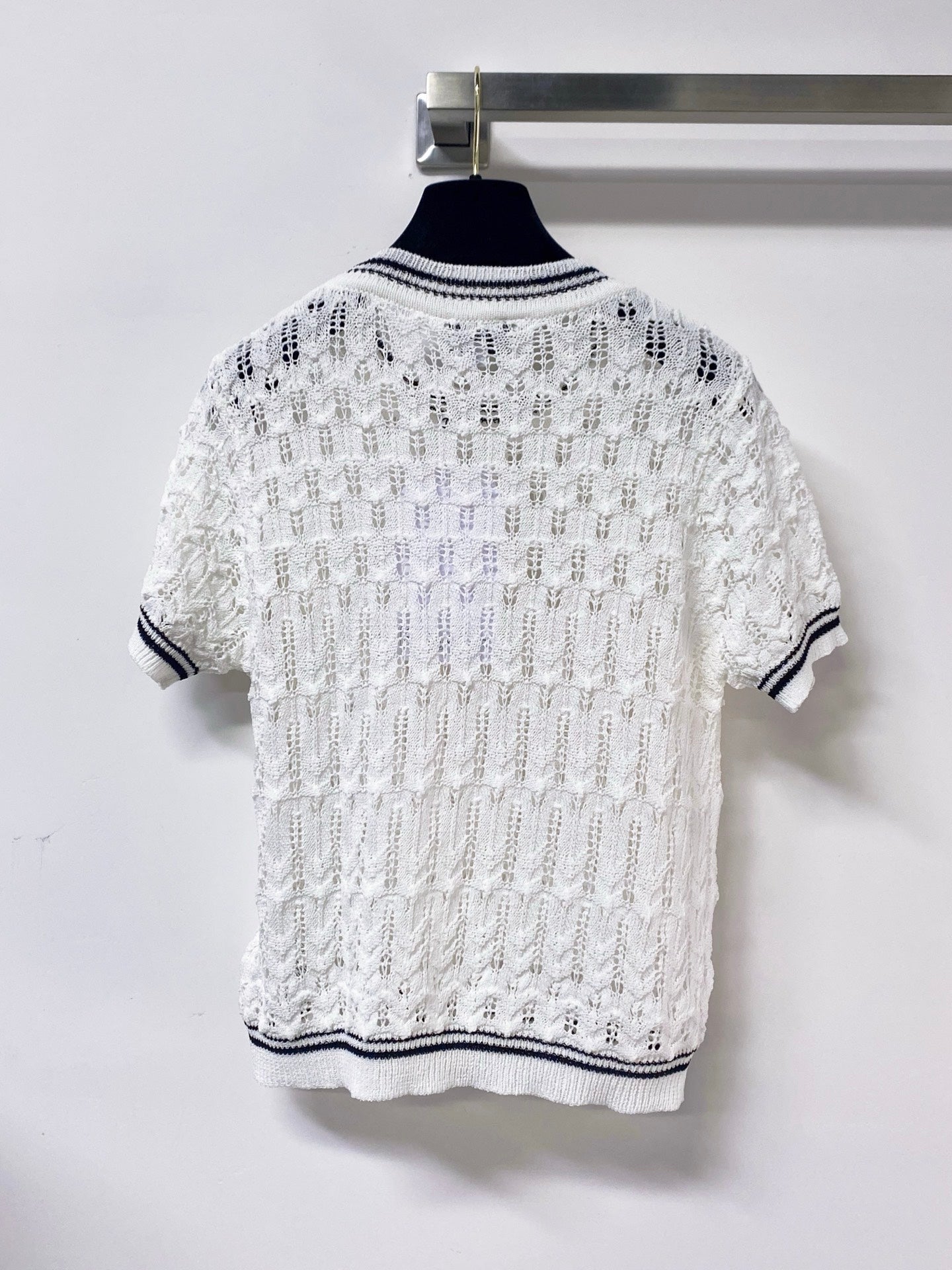 Chanel 2026 White And Black Short-Sleeved Shirt Wool 479934