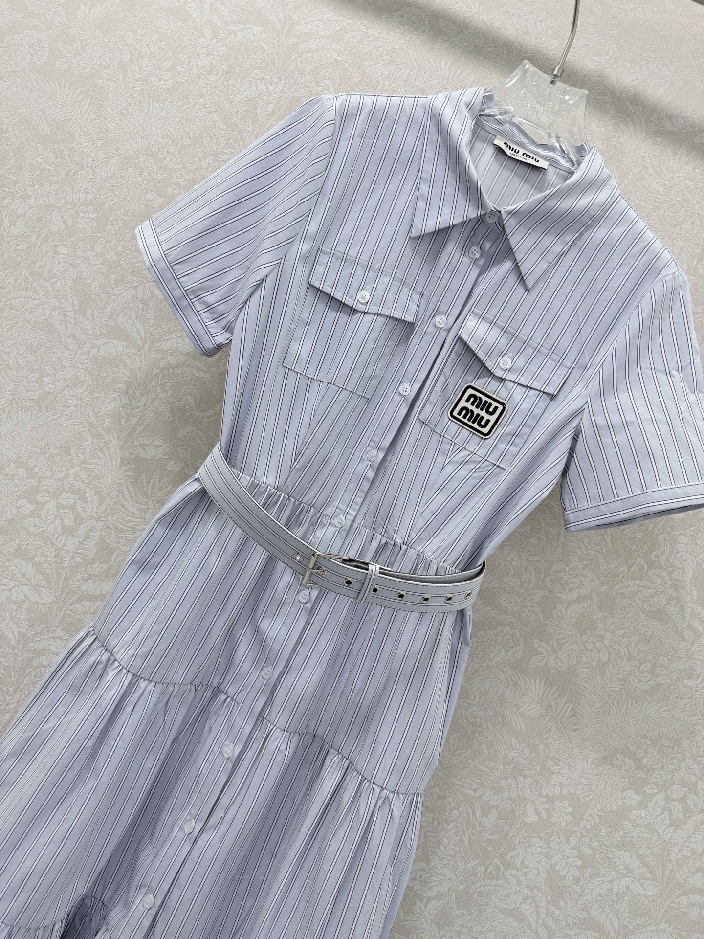Miumiu 2026 Short-Sleeved Waist-Length Dress with Lapel Collar Blue Cotton 353015