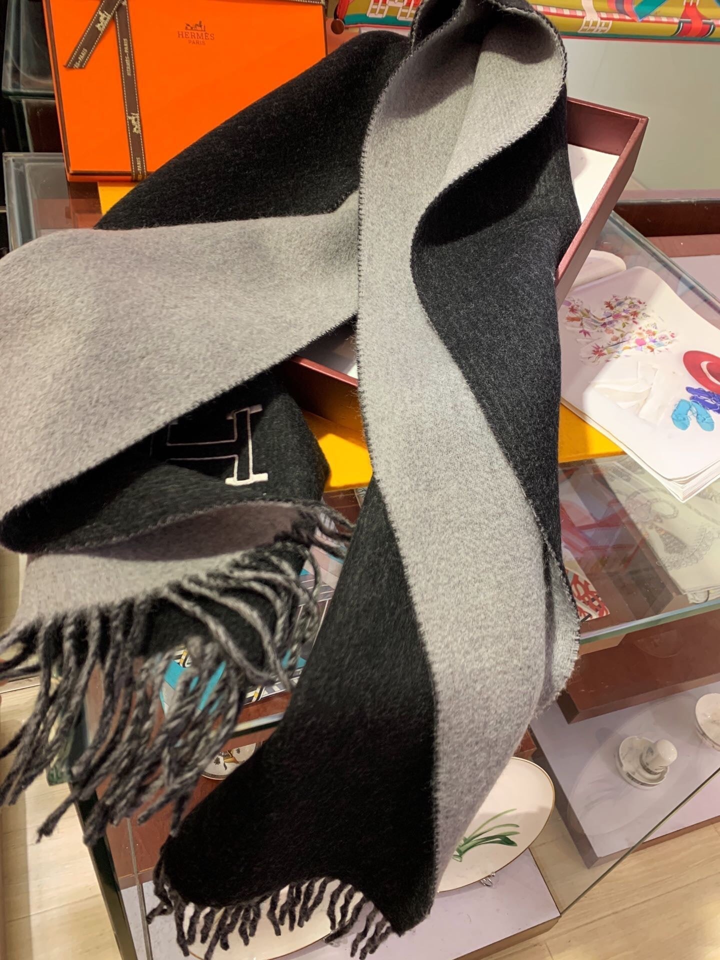 Scarf 200 CM In Black Mix Grey Cashmere  394774