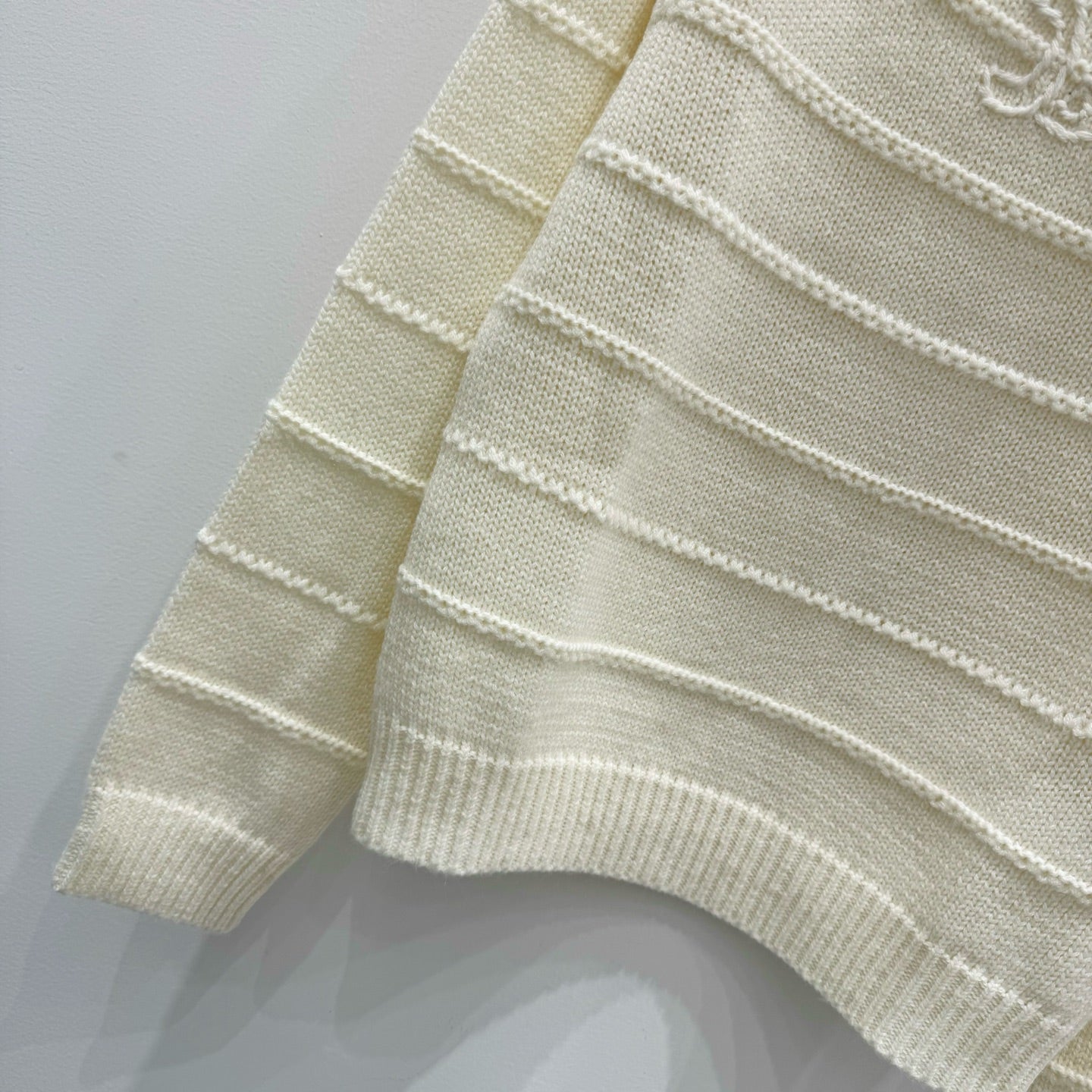 Celine 25 Sweater Ivory White Wool 286414
