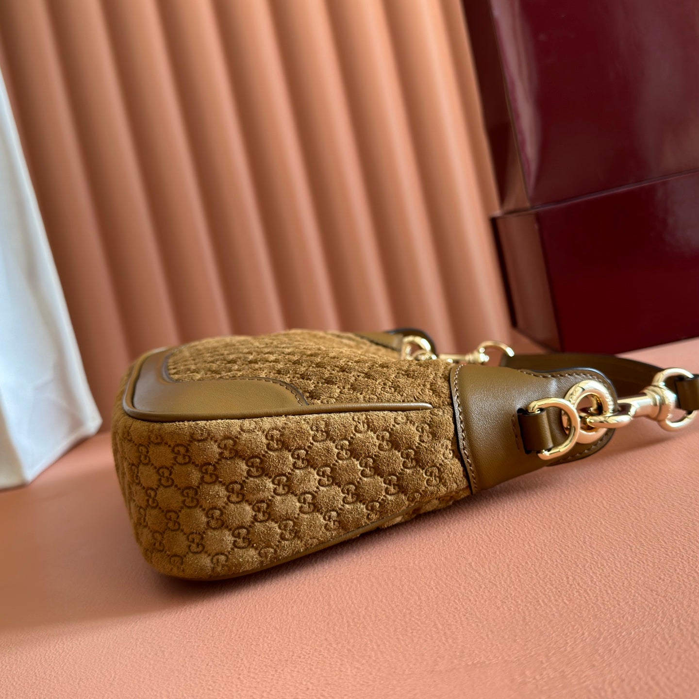 Gucci 2026 B Shoulder Bag 25cm Brown Gold Suede Leather