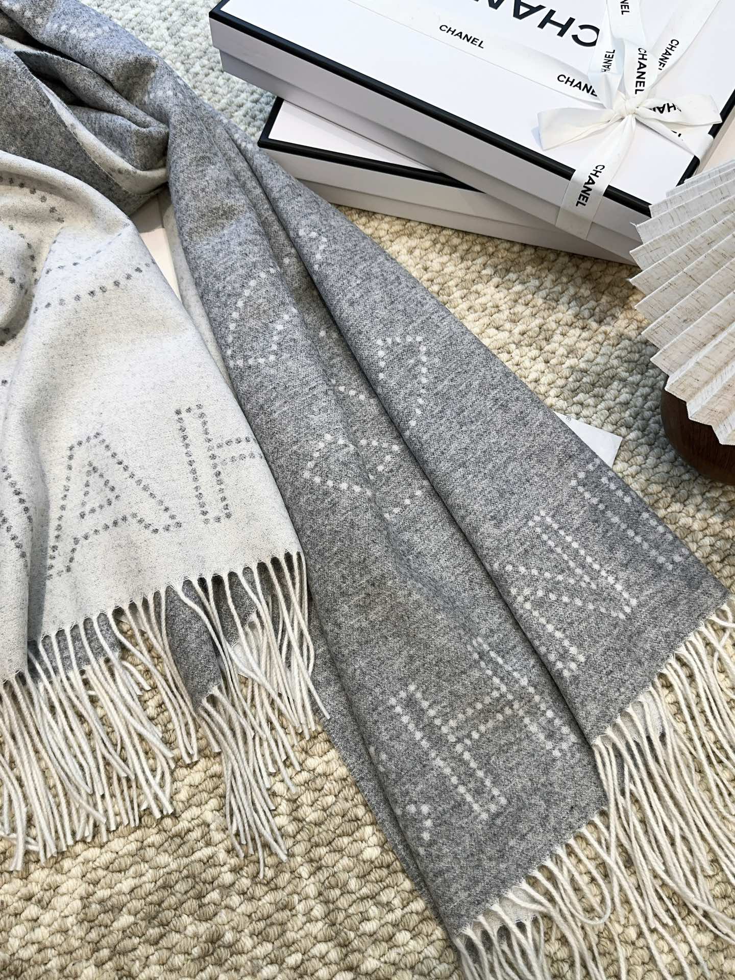 CC Scarf 200 CM In Grey Mix White Cashmere 403830