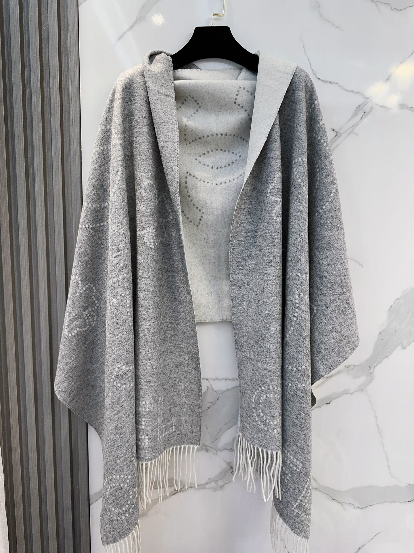 CC Scarf 200 CM In Grey Mix White Cashmere 403830