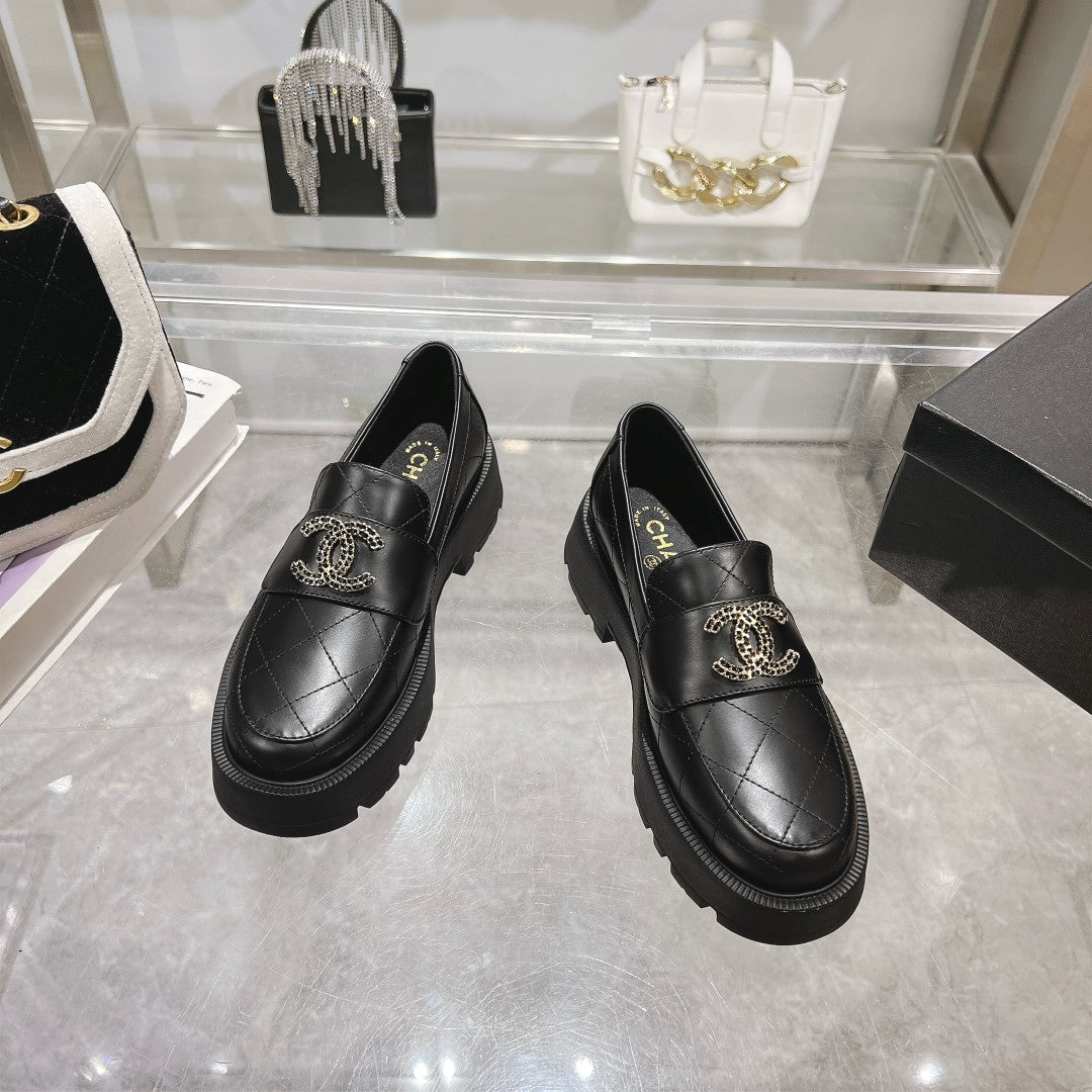 CC Moccasins Black Cowhide