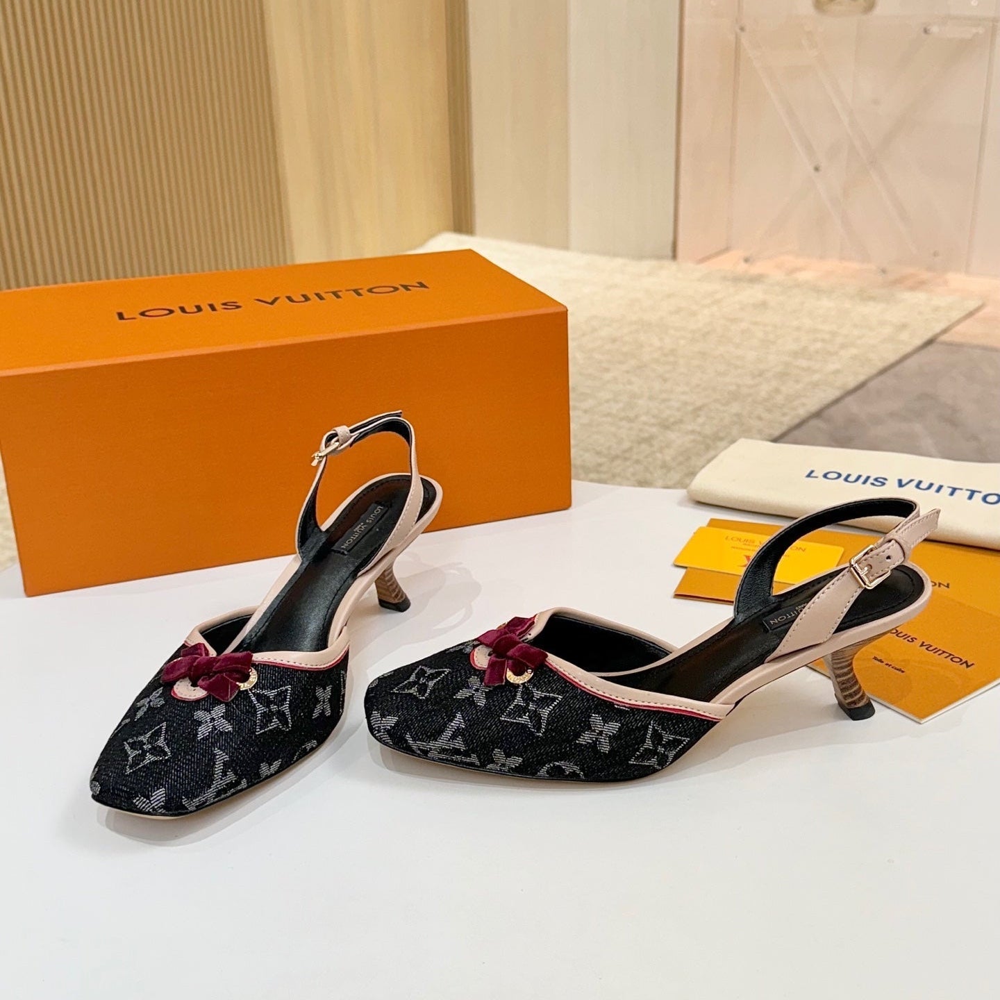 LV 26ss Slingback 60 Black Denim Cowhide 664895
