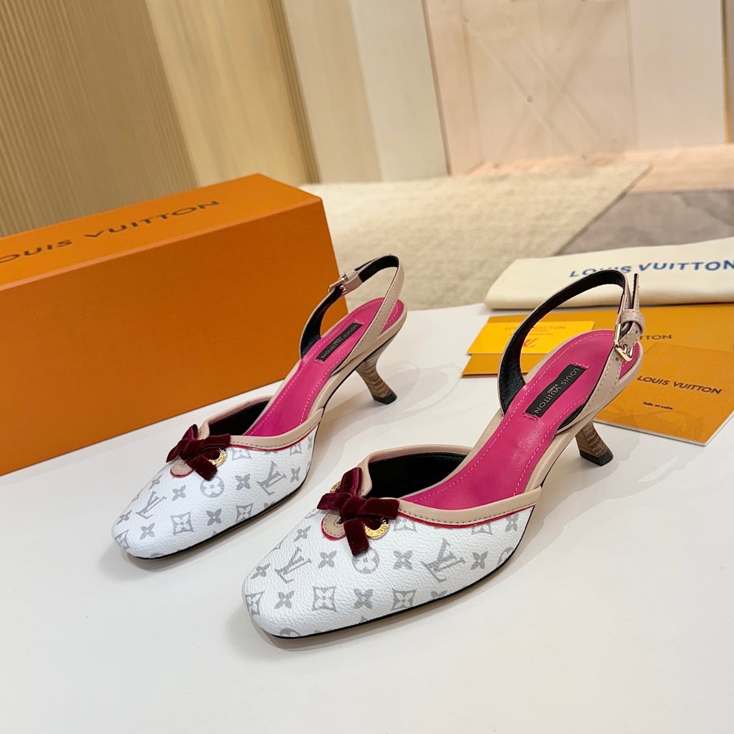 LV 26ss Slingback 60 White Pink Gray Cowhide 664899