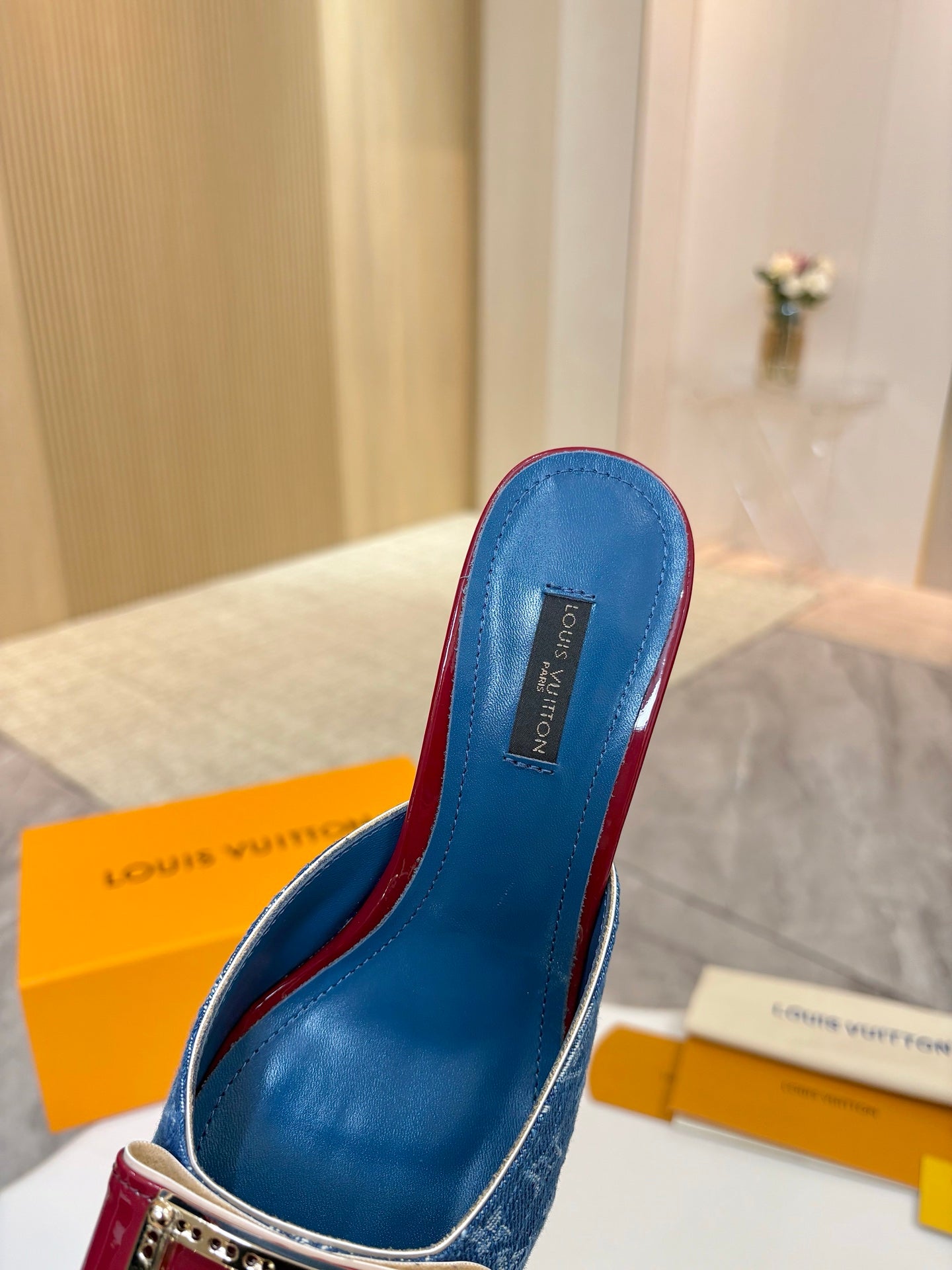 LV 26ss High-Heeled Mules 60 Blue Red Monogram Denim Cowhide 664882