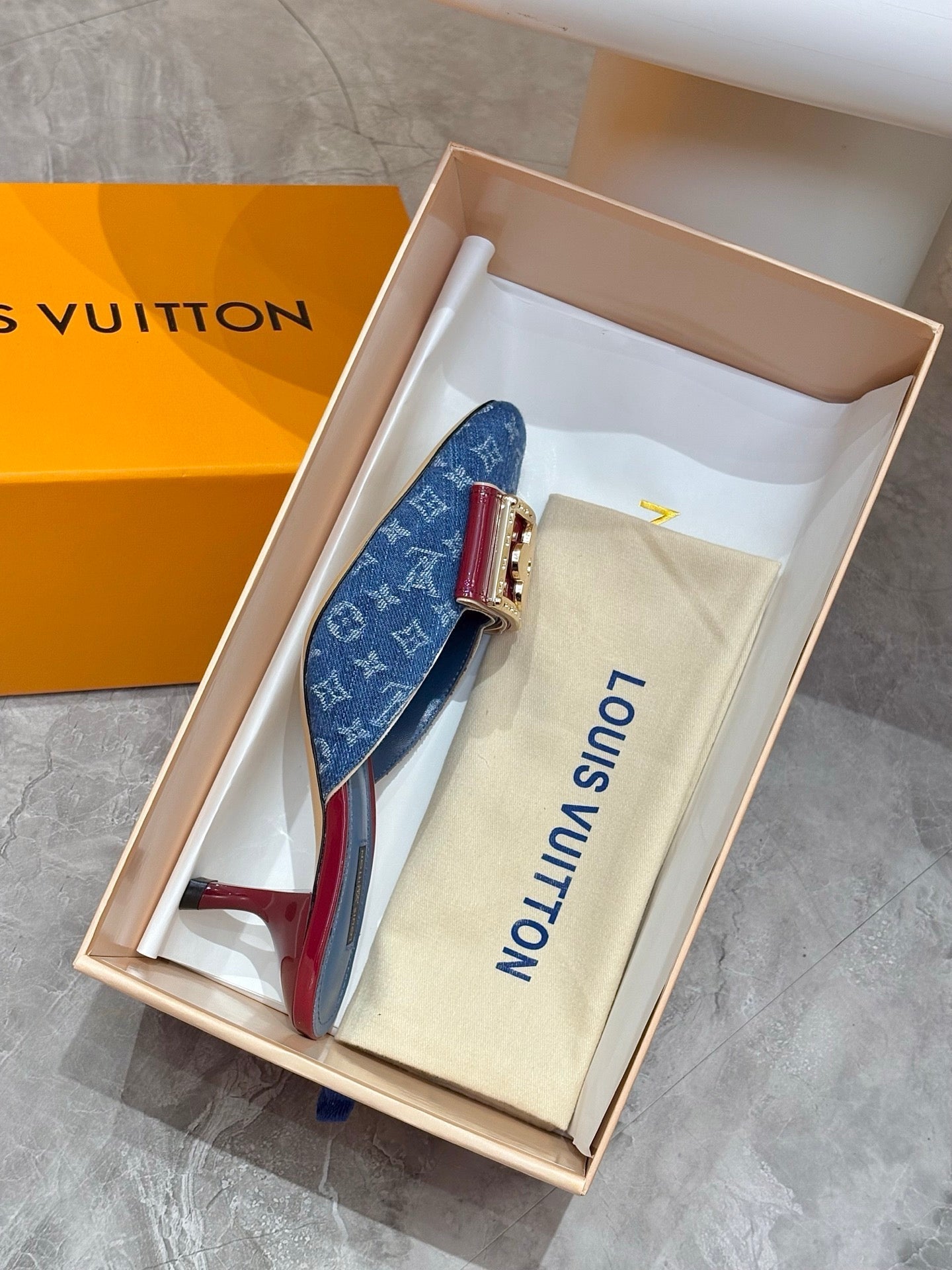 LV 26ss High-Heeled Mules 60 Blue Red Monogram Denim Cowhide 664882