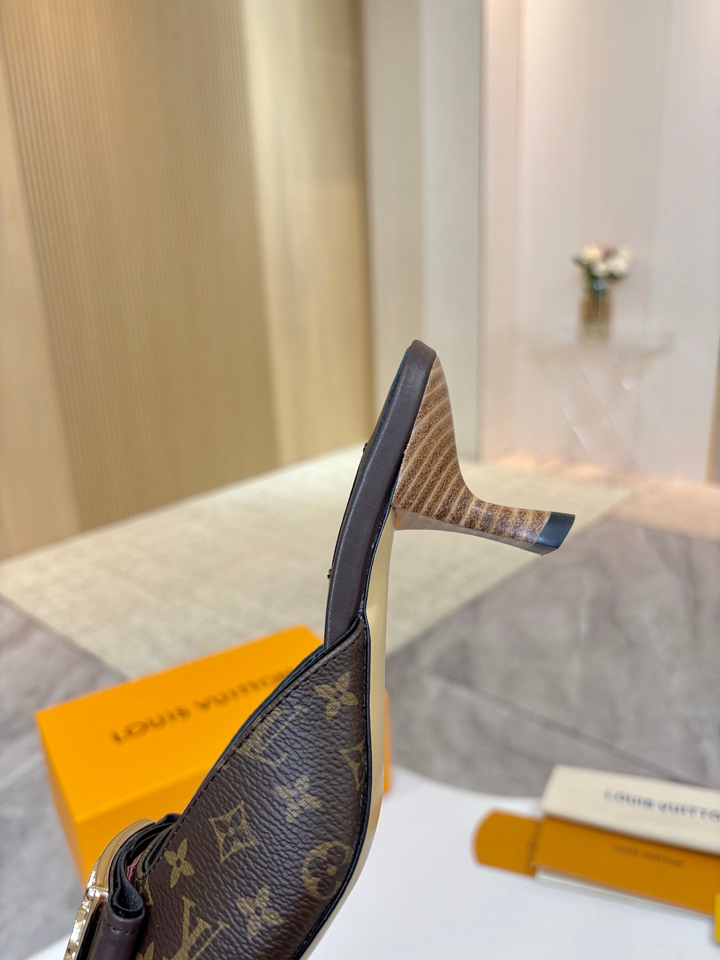 LV 26ss High-Heeled Mules 60 Brown Black Monogram Cowhide 664884