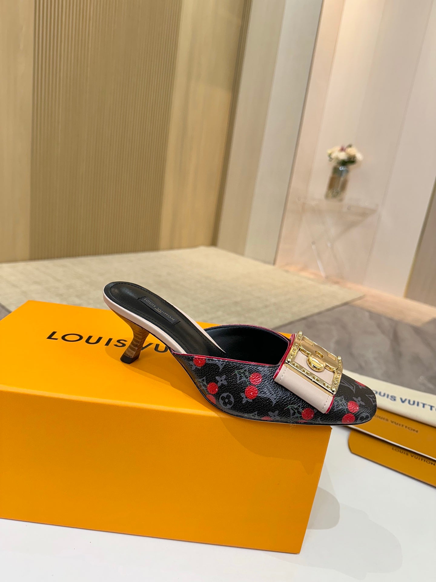 LV 26ss High-Heeled Mules 60 Black Cherry Monogram Cowhide 664890