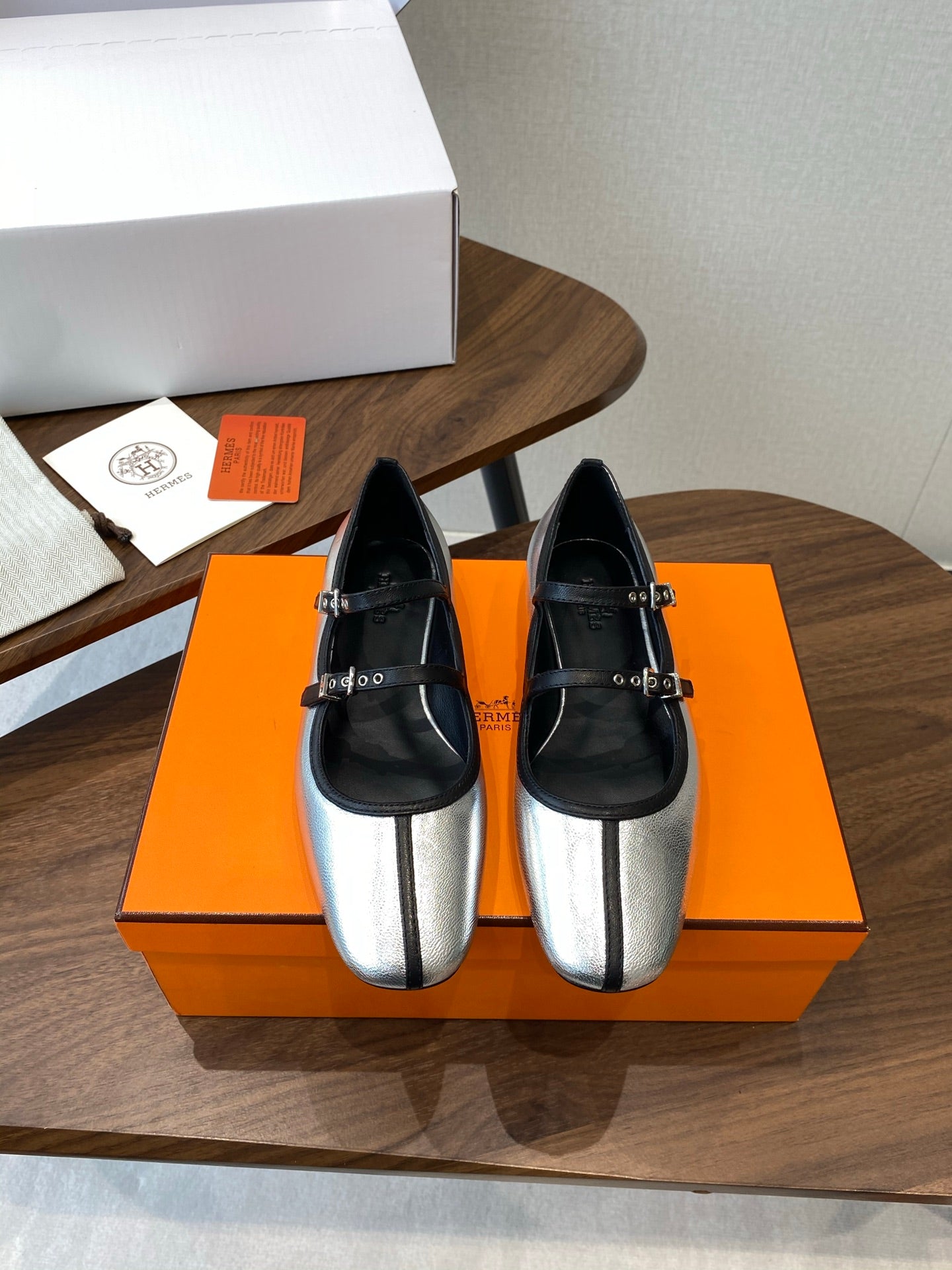 HM  25s Mary Jane Double strap Sliver Calfskin  422563