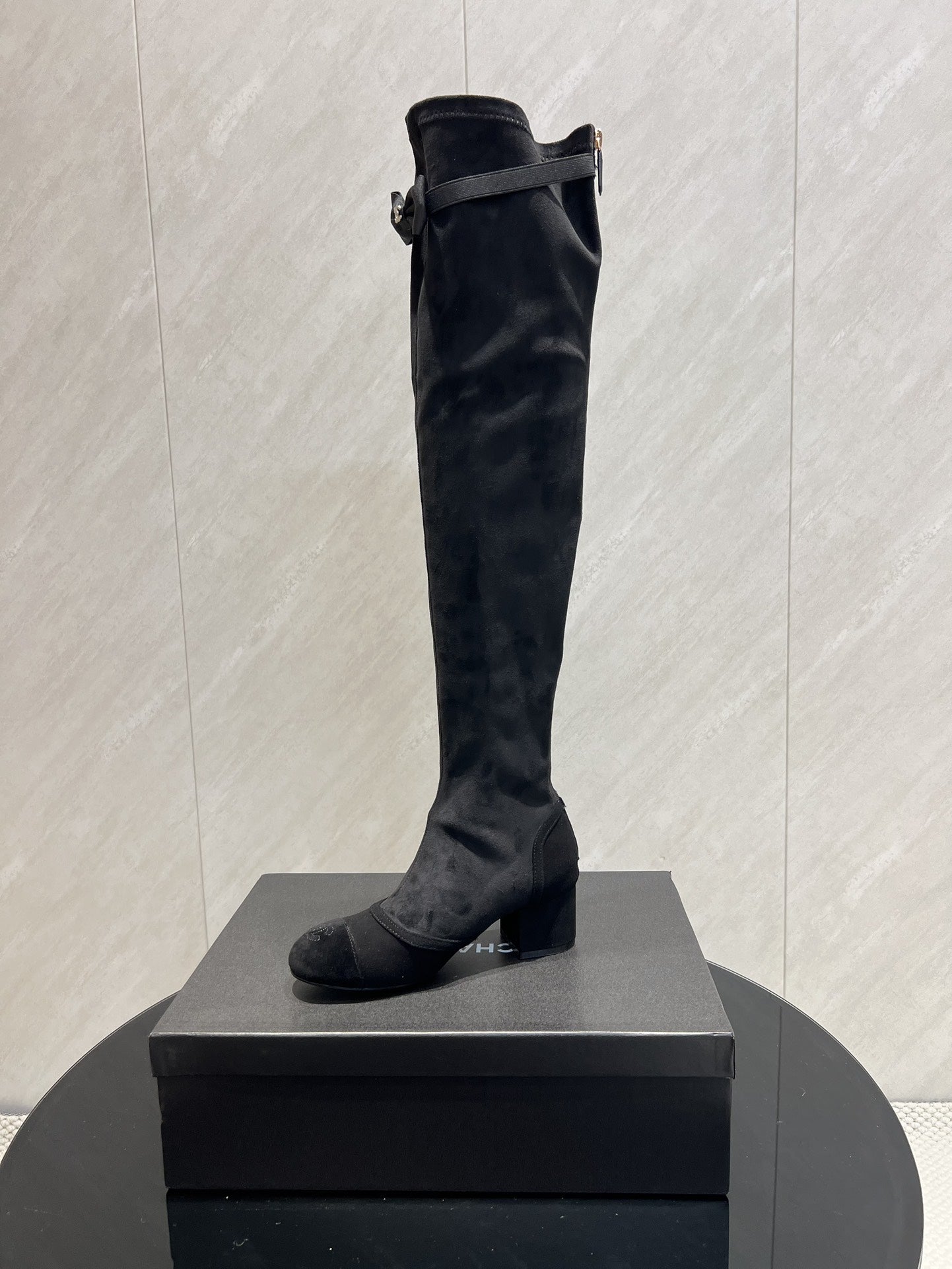 CC 25 Bowknot Stretch Boots Black Velvet Sheepskin 516421