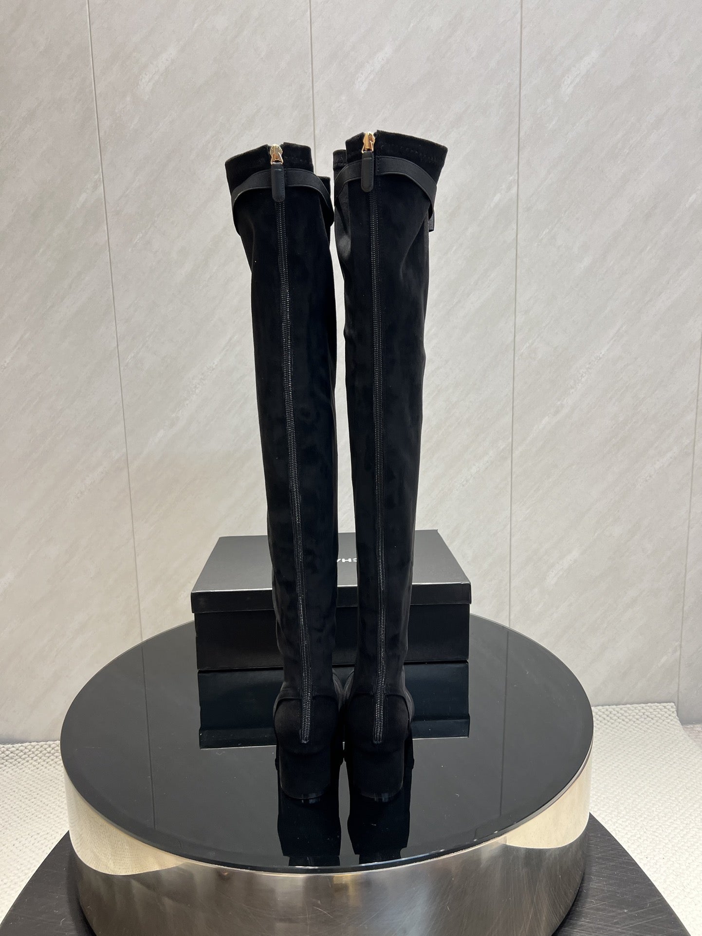 CC 25 Bowknot Stretch Boots Black Velvet Sheepskin 516421
