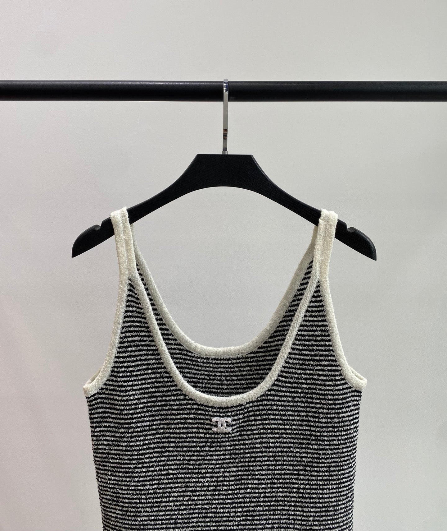 Chanel 2026 Strips Knit Slim Fit Camisole Viscose 408856