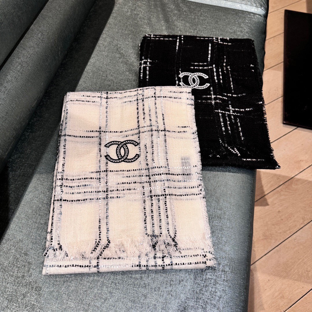 CC Scarf 200 CM In Black With White Stripes Cashmere 394656