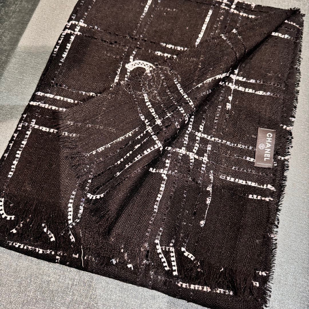 CC Scarf 200 CM In Black With White Stripes Cashmere 394656