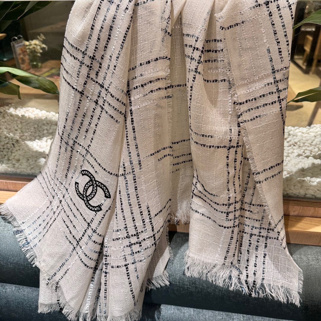 CC Scarf 200 CM In White With Black Stripes Cashmere 413882