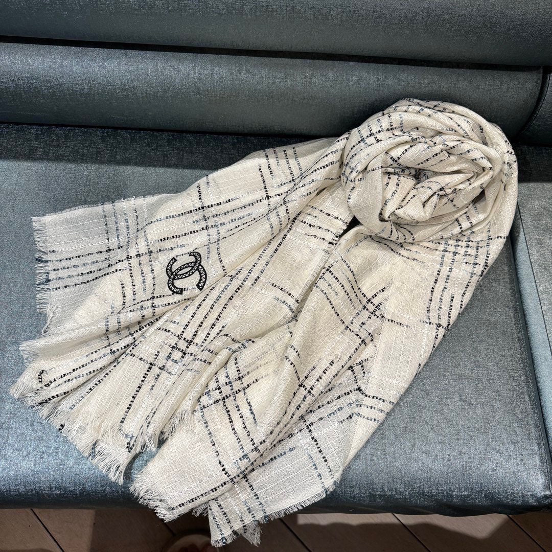 CC Scarf 200 CM In White With Black Stripes Cashmere 413882