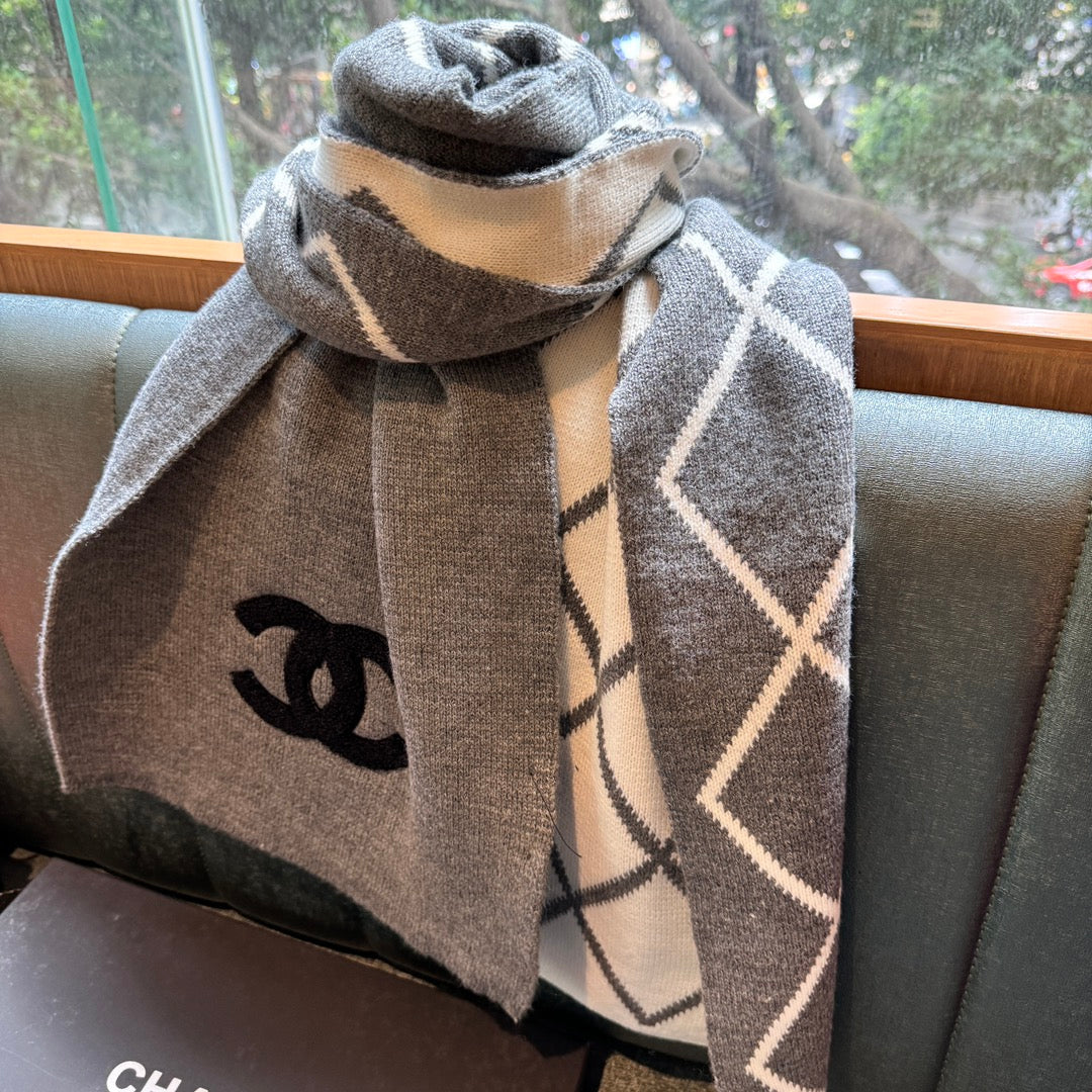 CC Scarf 180 CM In Grey Mix White Wool 421509