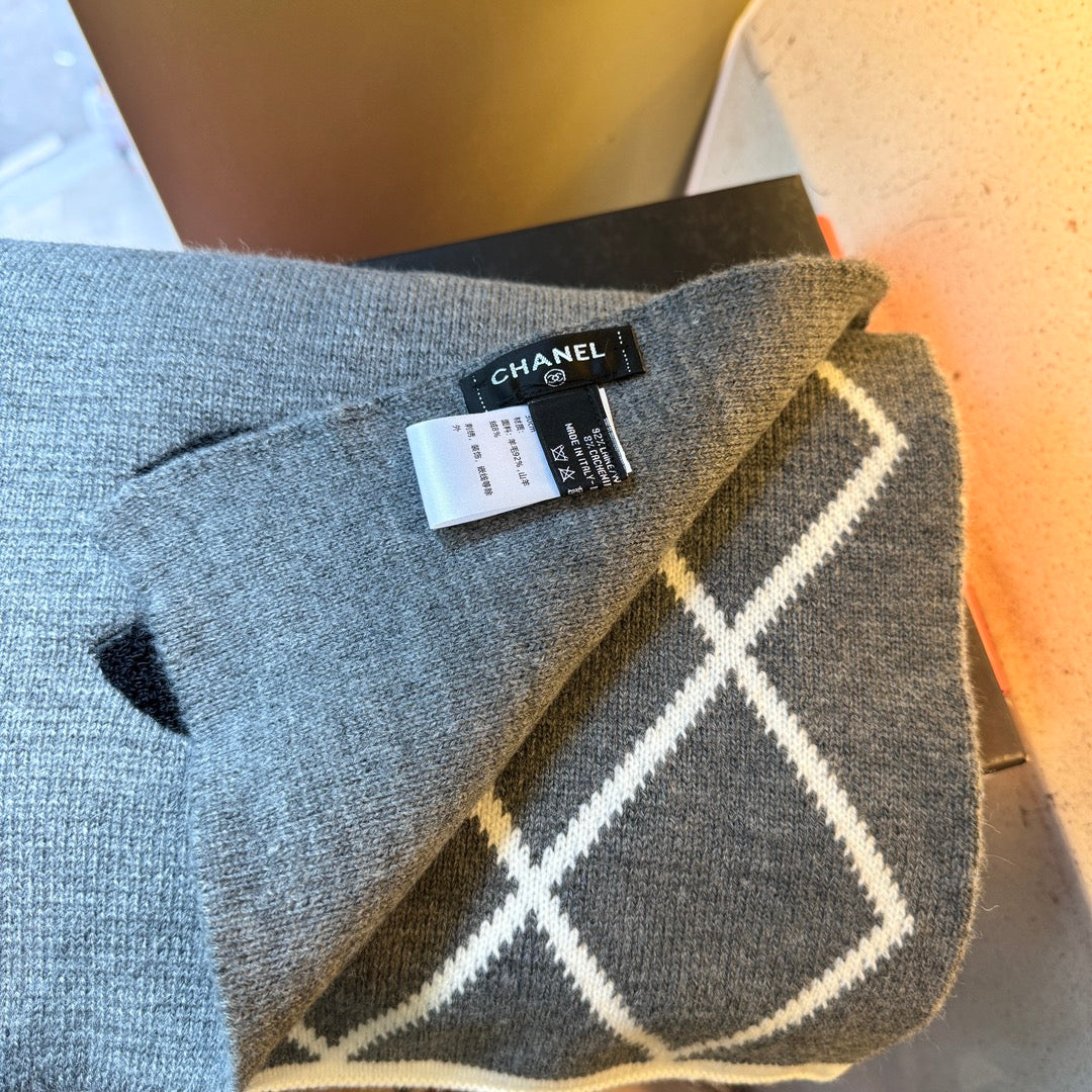 CC Scarf 180 CM In Grey Mix White Wool 421509