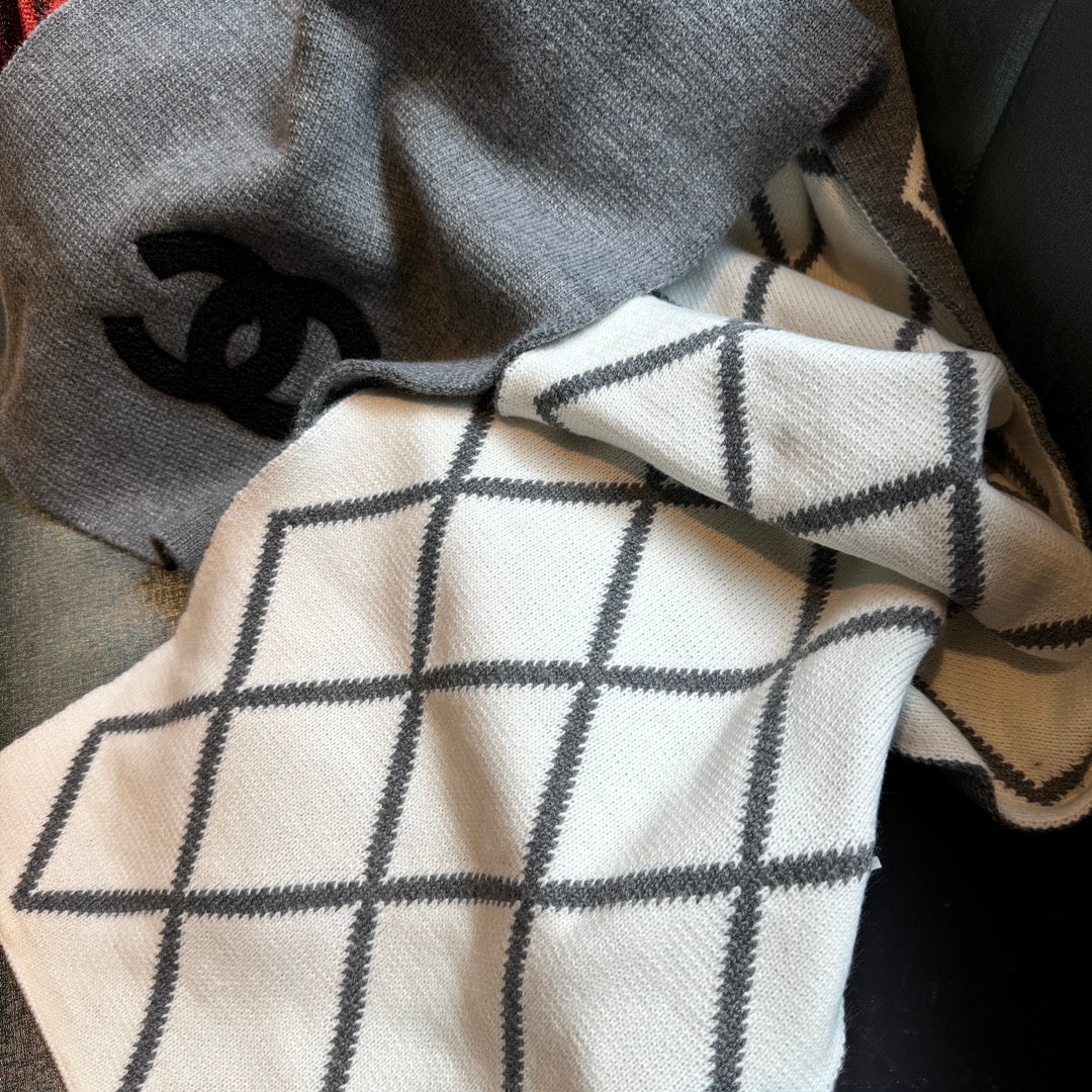 CC Scarf 180 CM In Grey Mix White Wool 421509