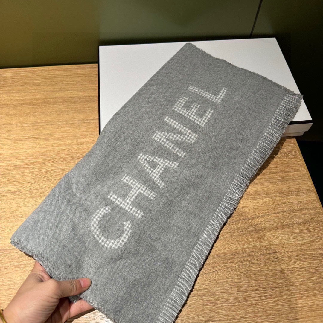 CC Scarf 185 CM In Grey Caro Cashmere 422860