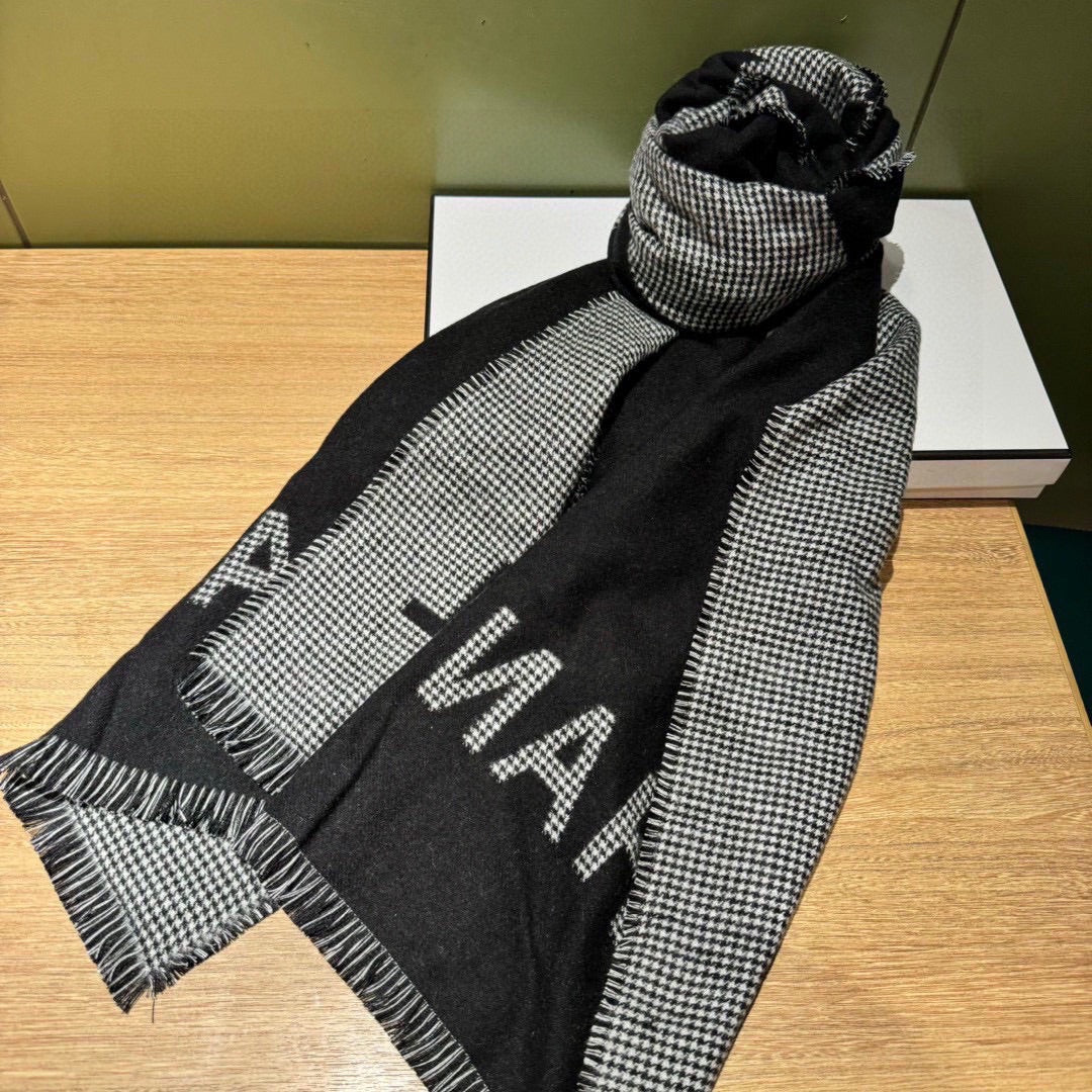 CC Scarf 185 CM In Black Mix Grey Caro Cashmere 422861