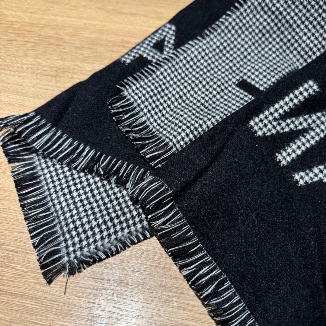 CC Scarf 185 CM In Black Mix Grey Caro Cashmere 422861