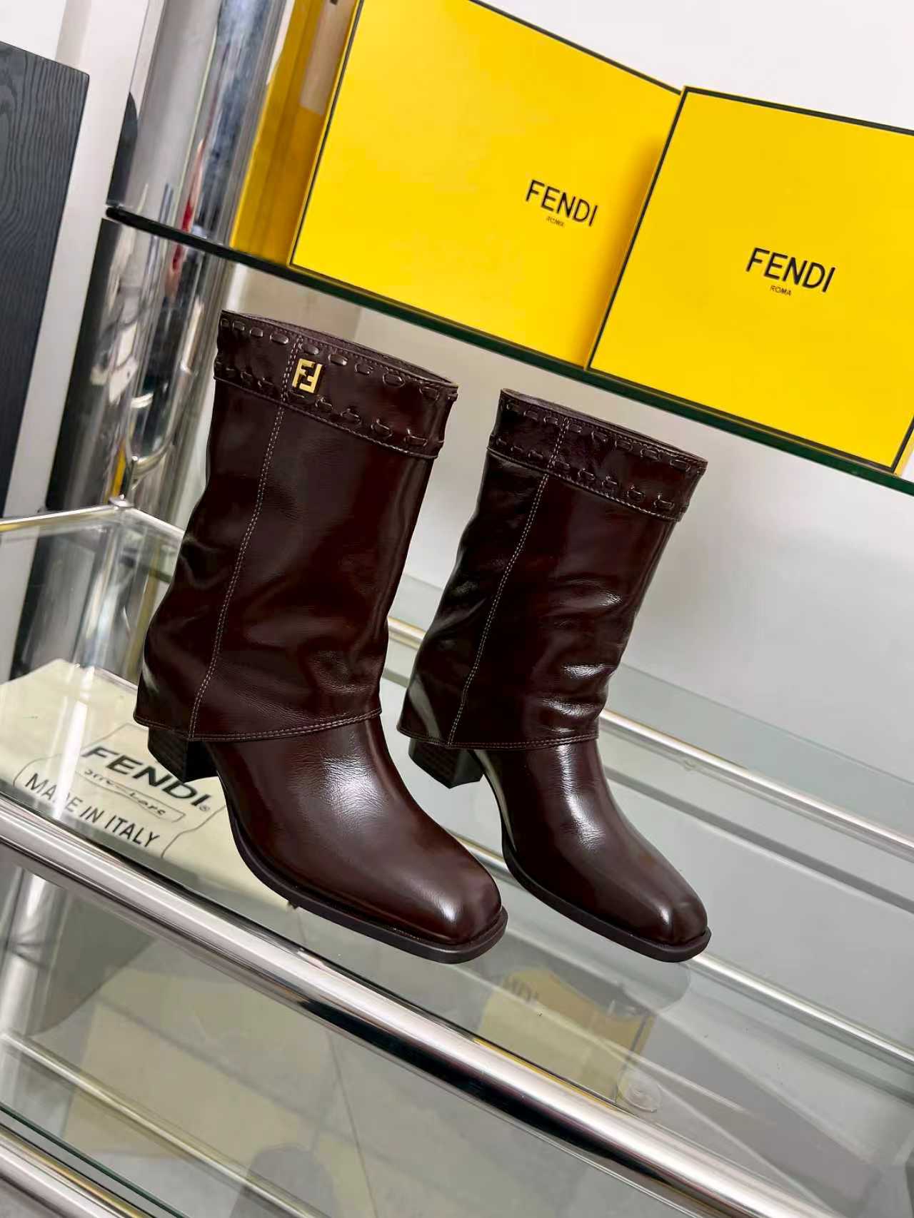 FENDI low boots  burgundy calfskin 521235