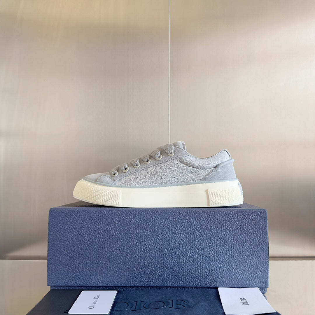 CD B33 Sneaker 40mm Grey White Monogram Suede
