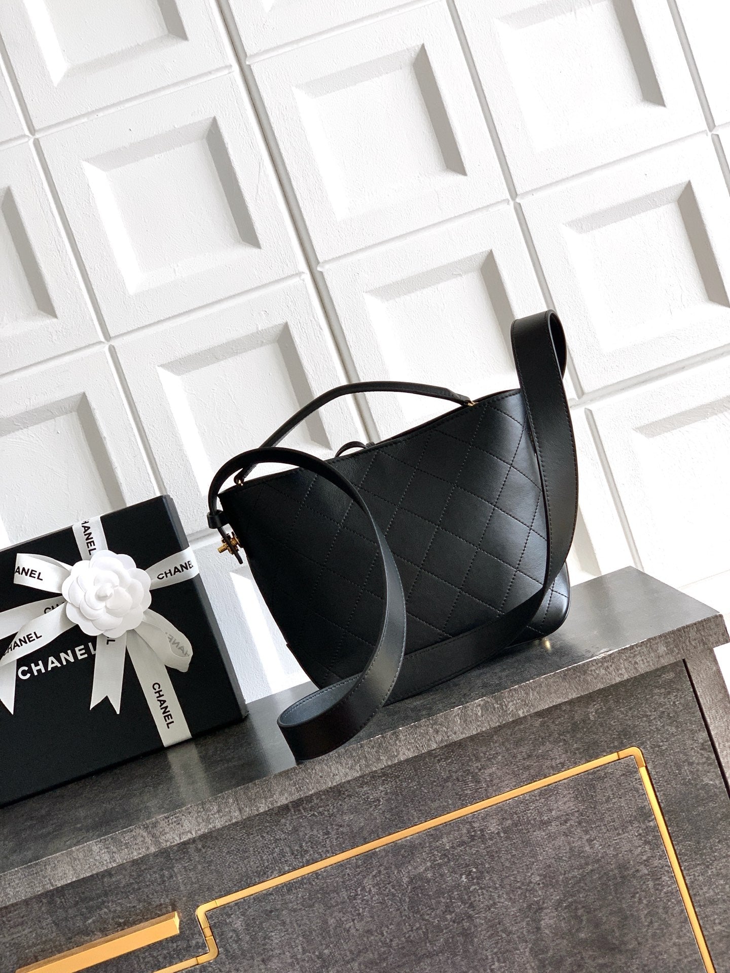 Chane 2026 Bucket Bag 20cm Suede Calfskin