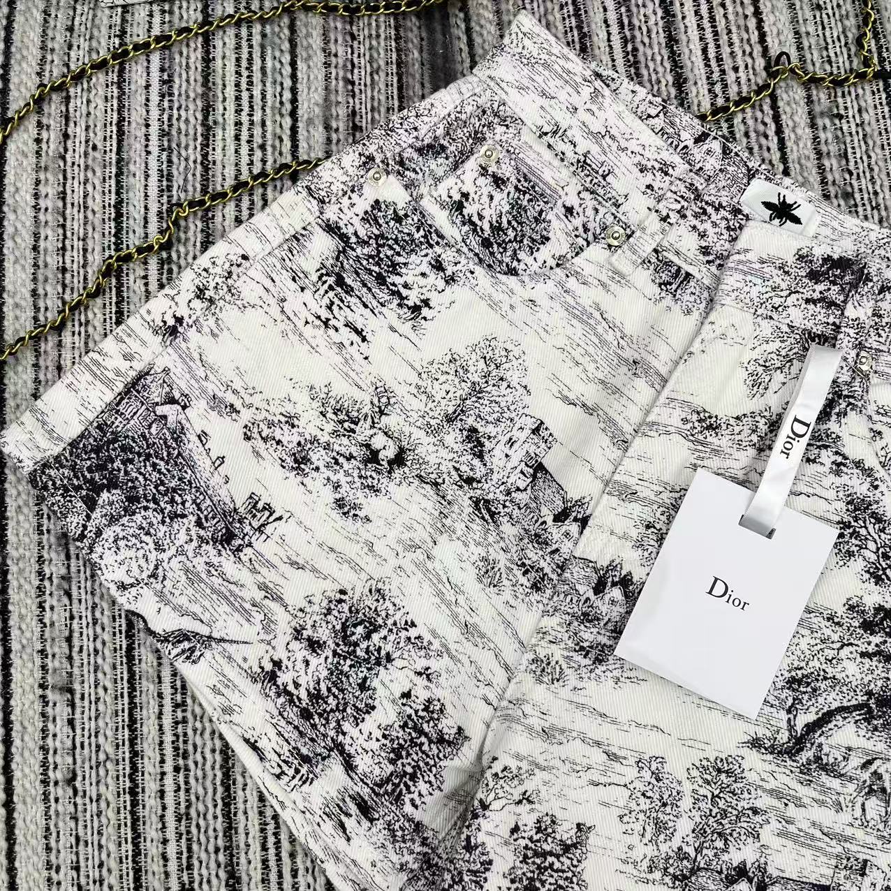 Dior 25C Short  Toile de Jouy Scotland Pattern  228386