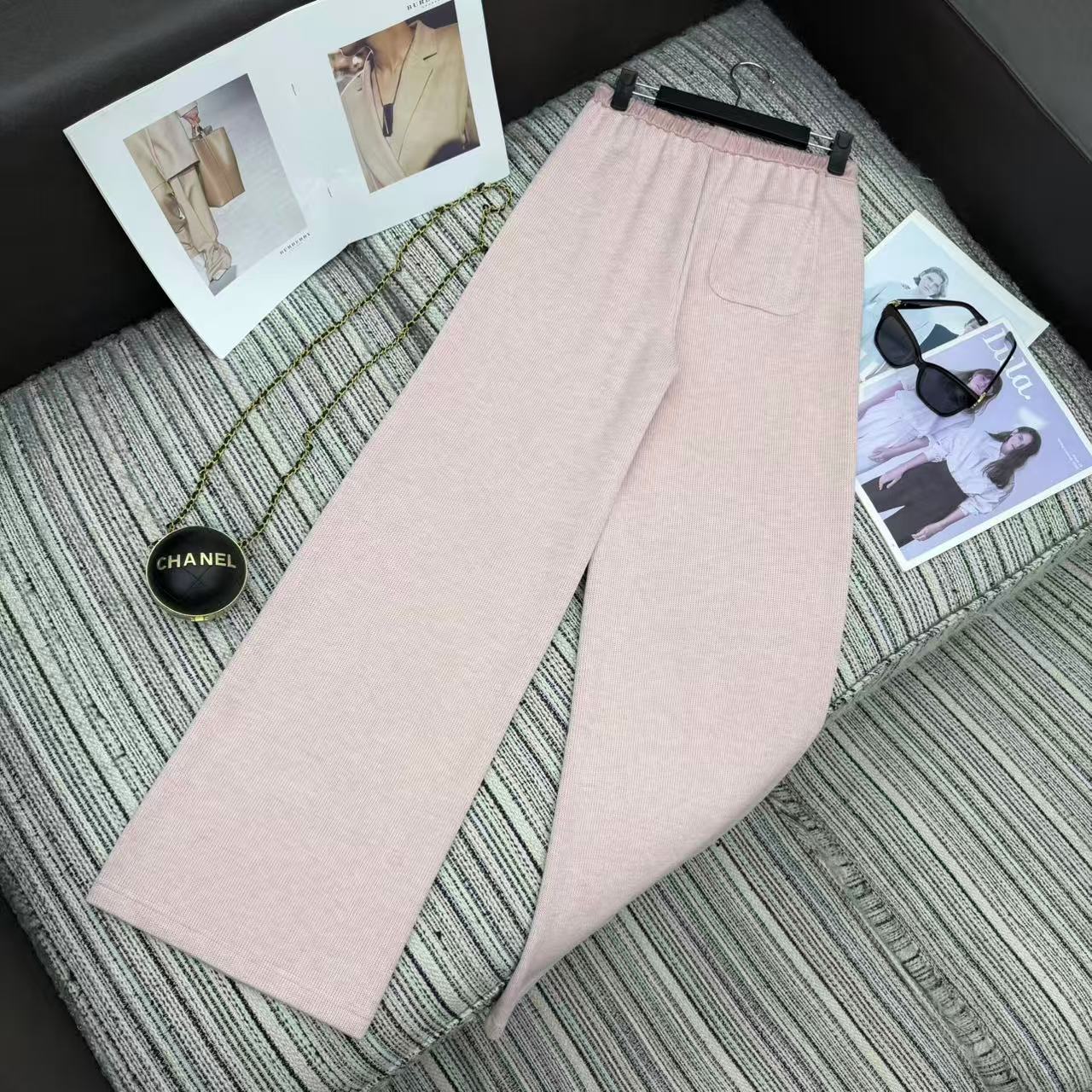 Chanel 2025 Pant Pink Wool 318975