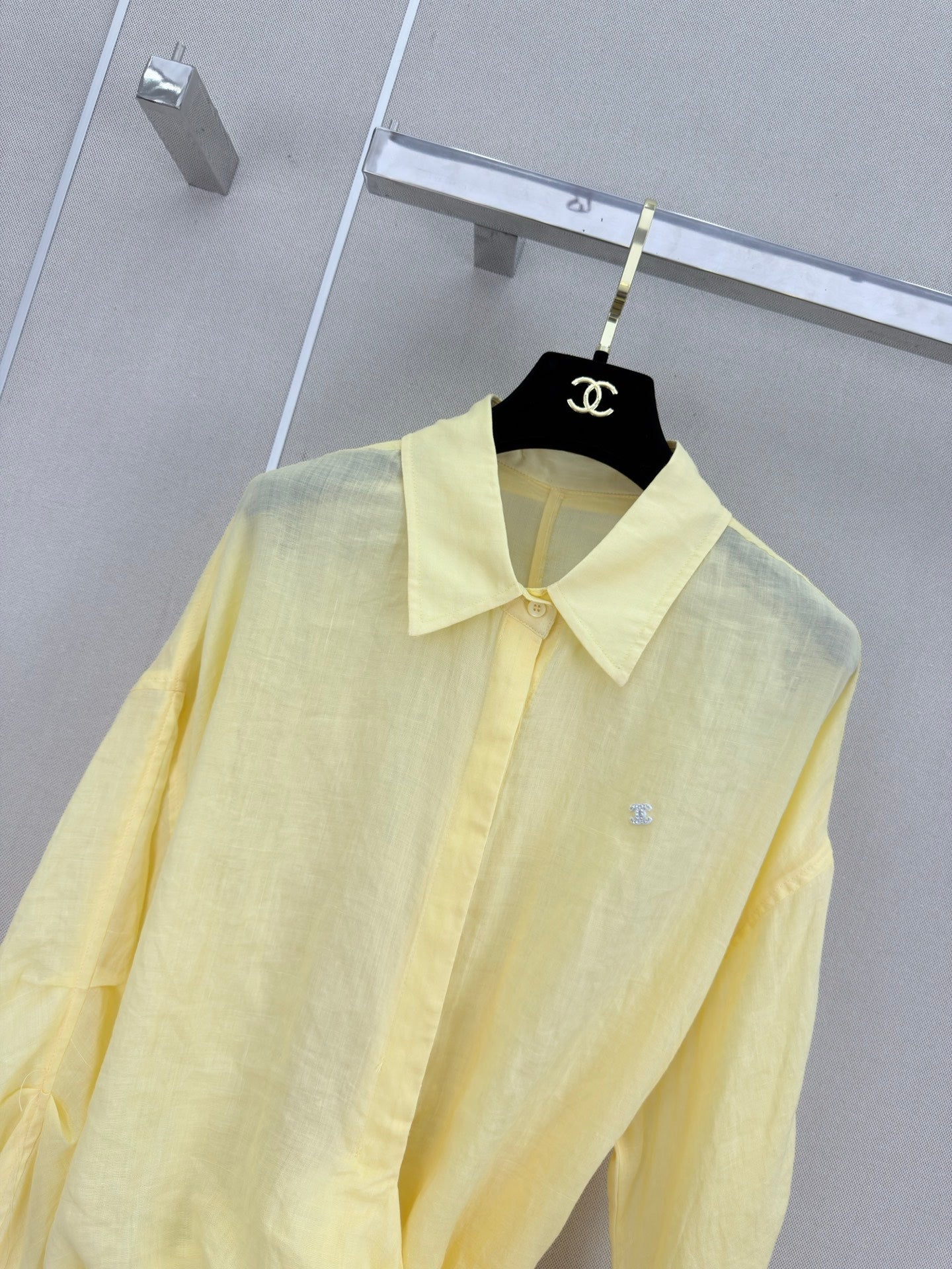 Chanel 2026 Collared Long-sleeved Shirt Yellow Cotton 358050