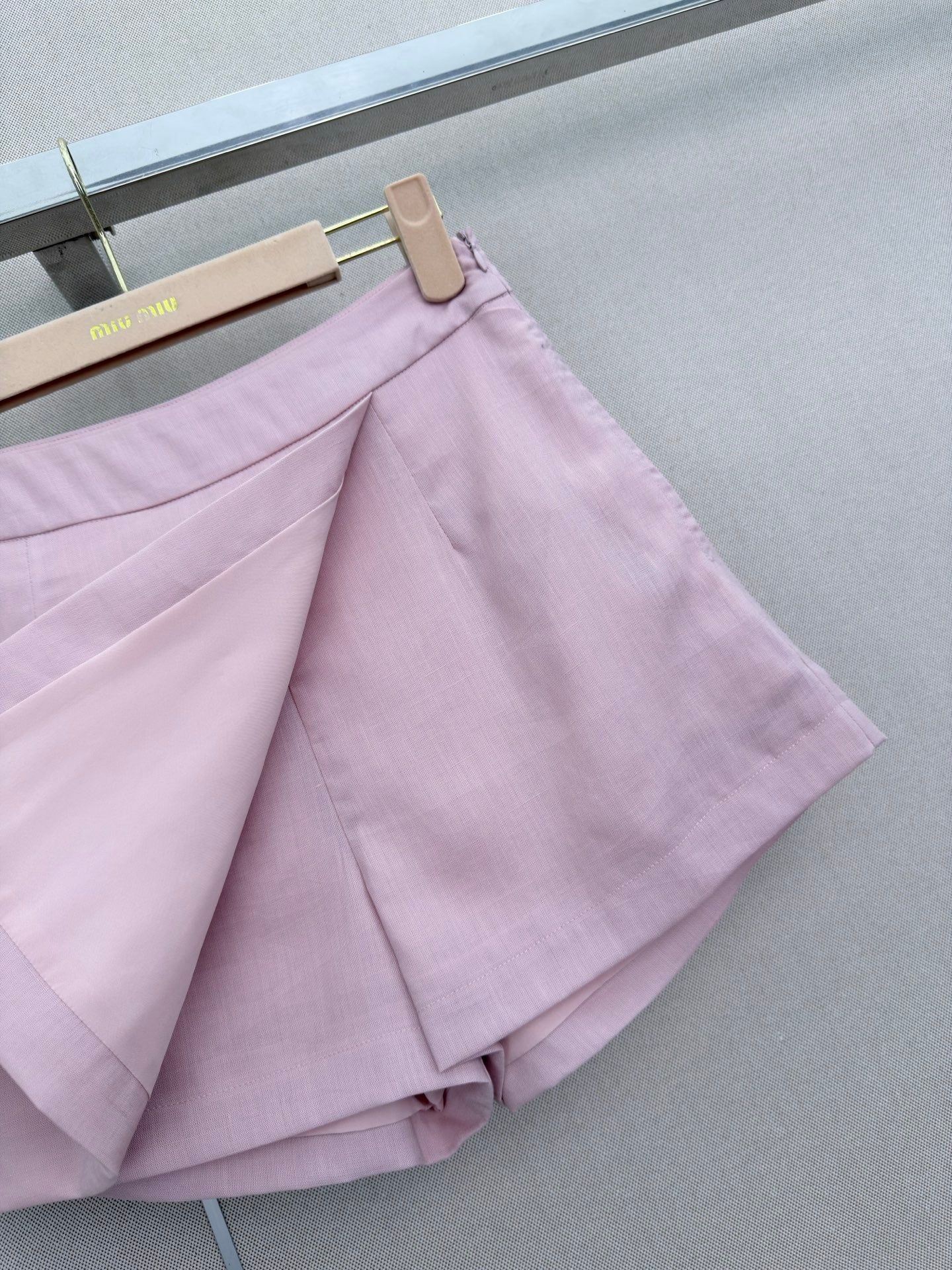 MiuMiu 2026 Short-Sleeved Shirt Tencel 636465