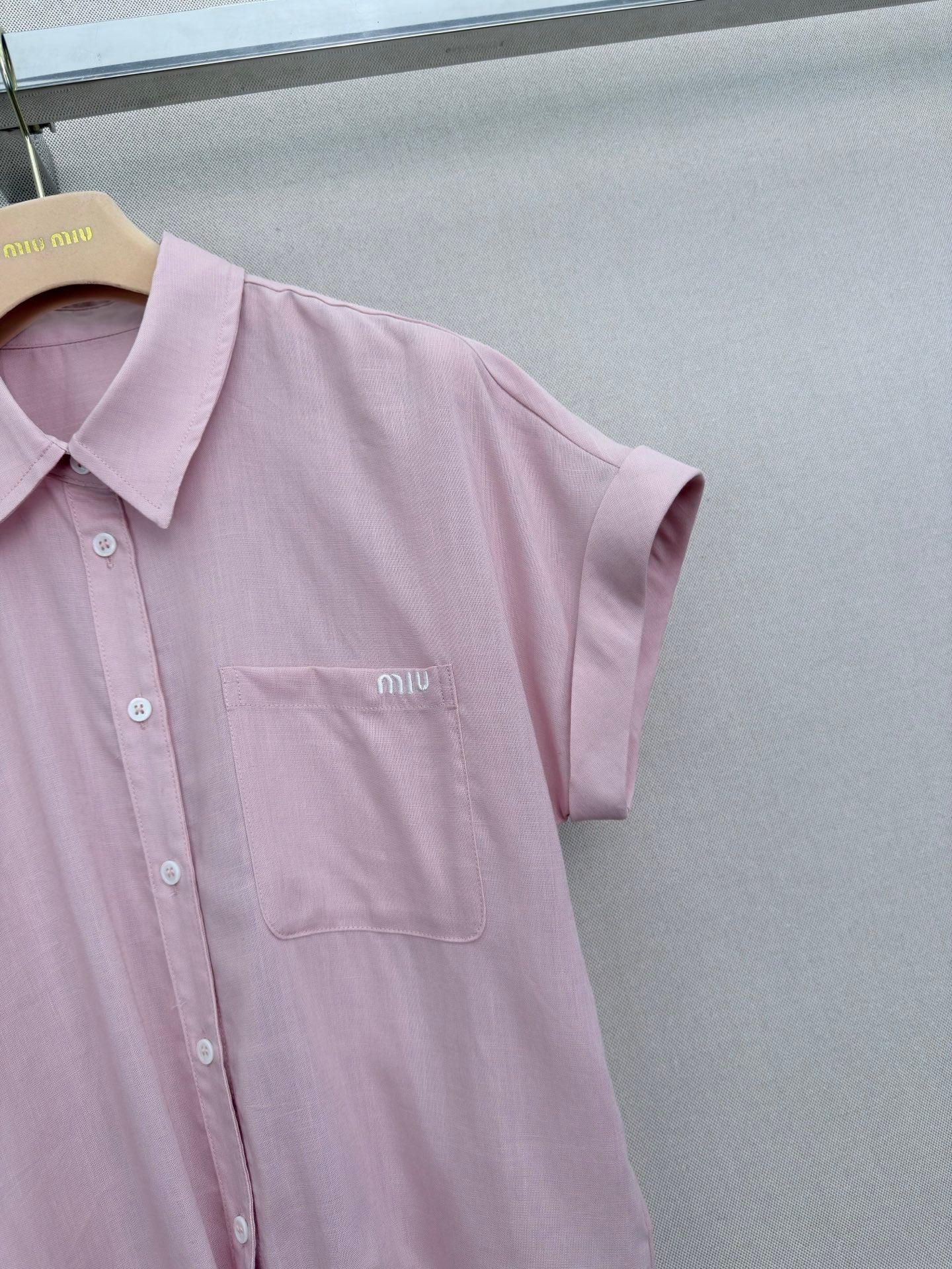 MiuMiu 2026 Short-Sleeved Shirt Tencel 636465