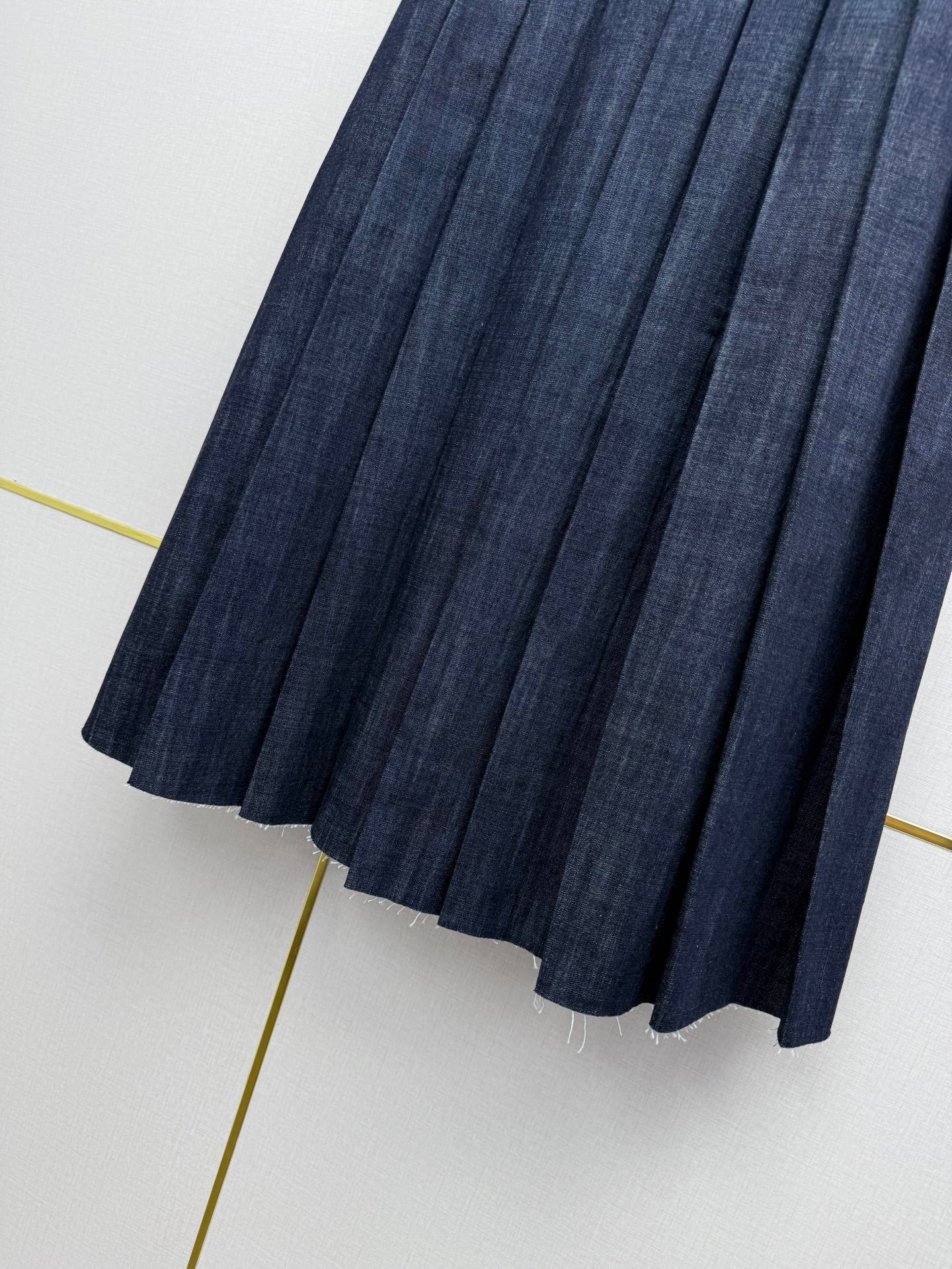 Miumiu 2026 Retro Denim Pleated Skirt Blue Cotton 351555