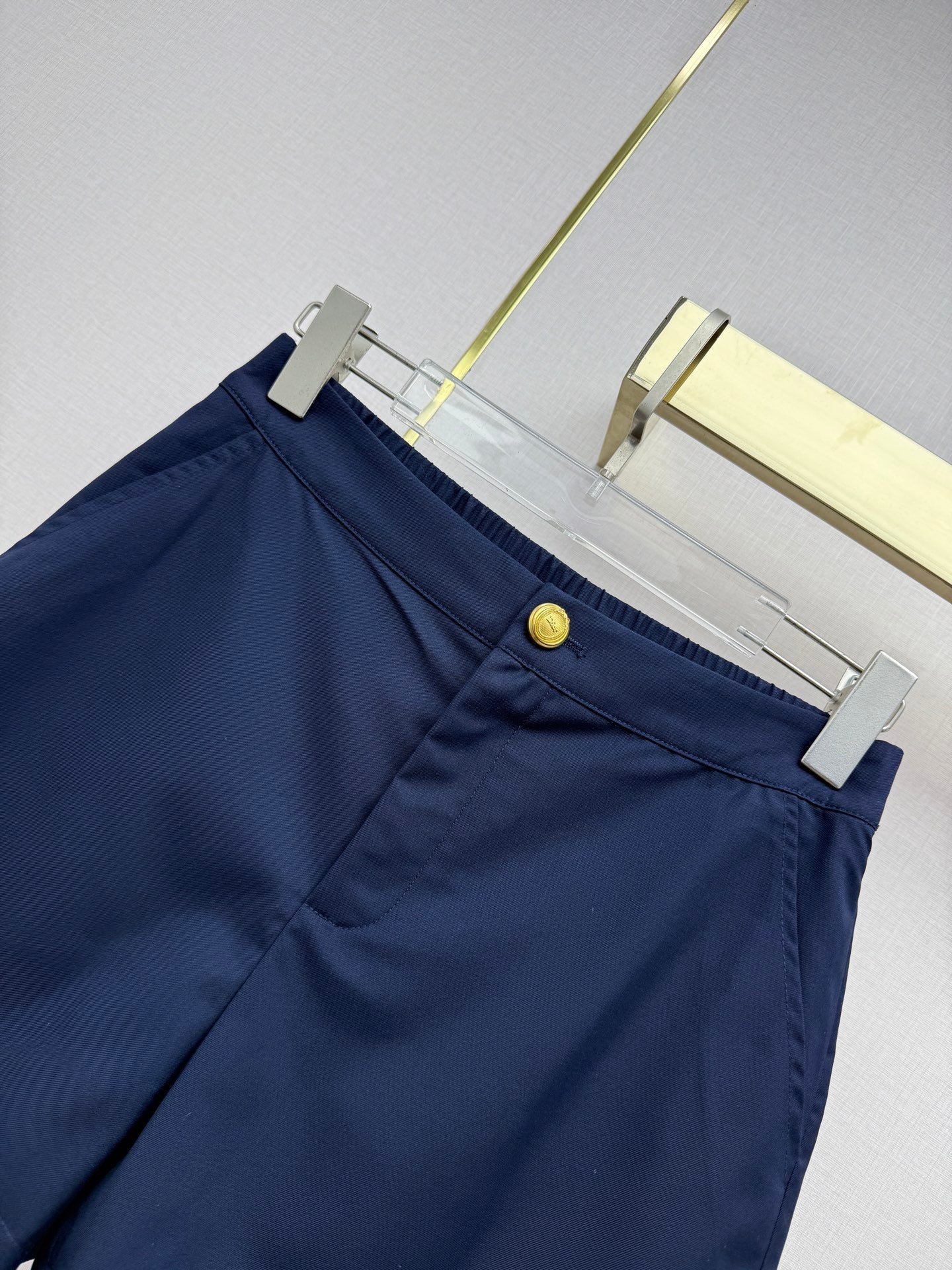 Dior 2026  Sleeveless Top + Shorts Set  Polyester 400190