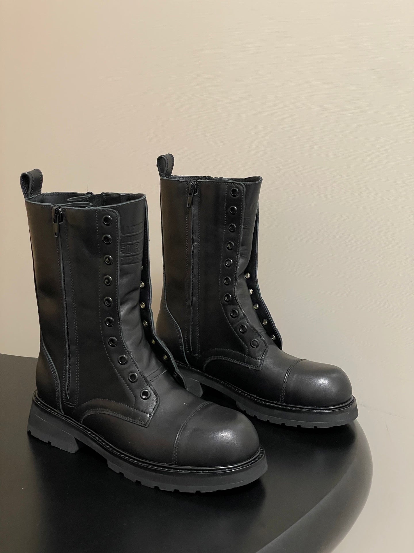 Balenciaga 25ss short boots black sheepskin 469073