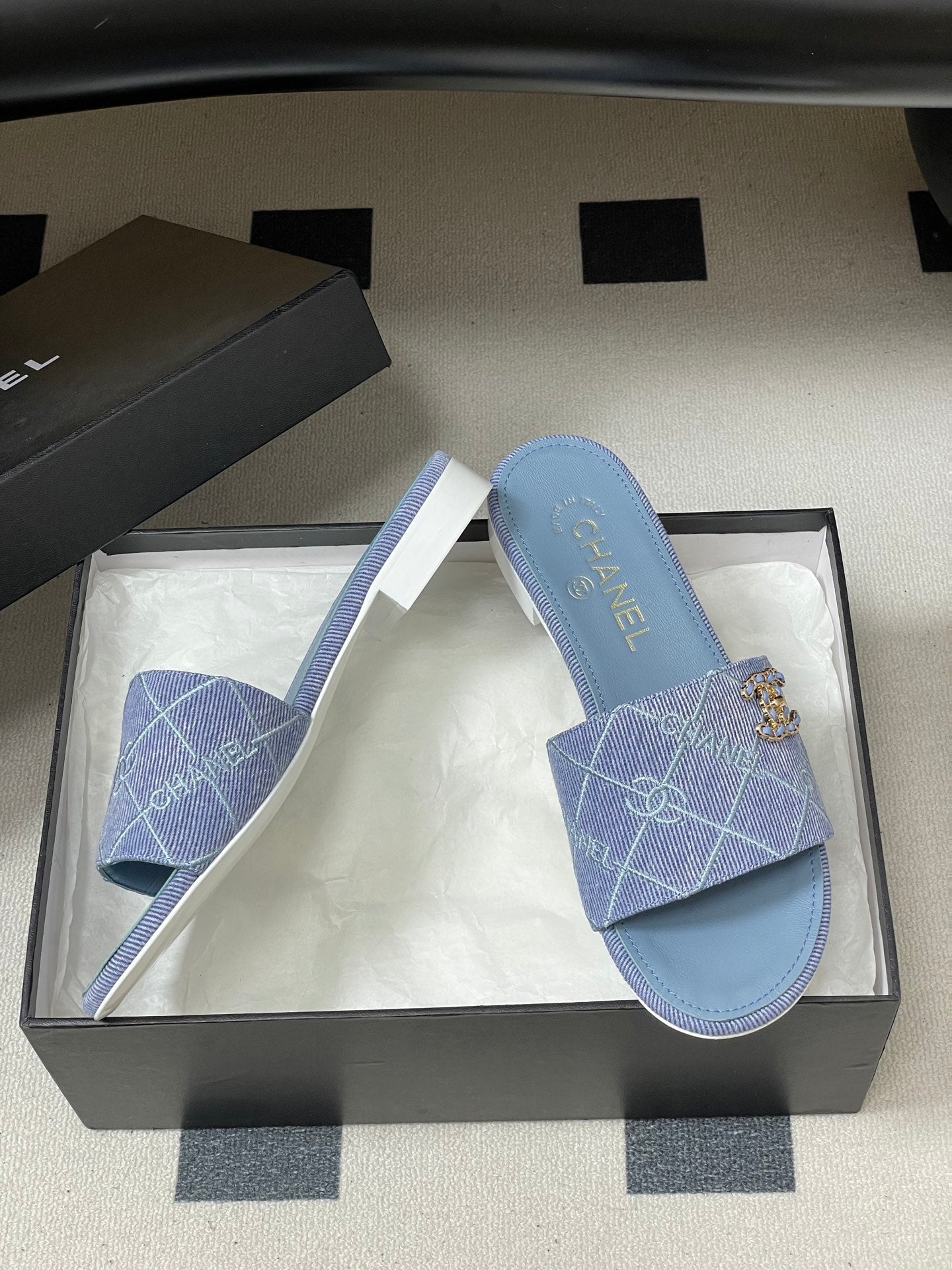 CC 26s Flat Sandals Blue Canvas Sheepskin Double C 649506