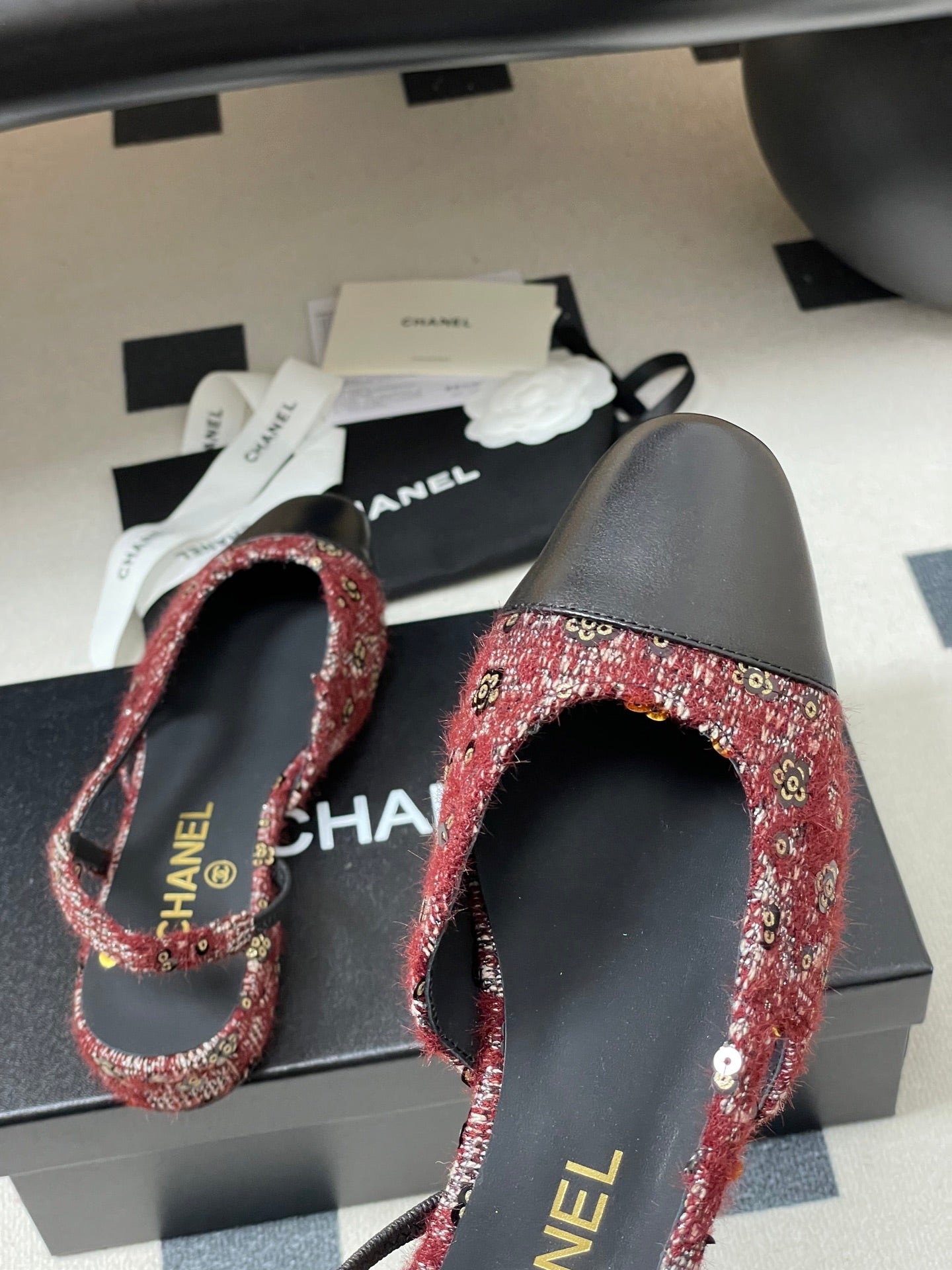 CC 26s Slingback Dark Red Black Tweed Sheepskin 649424
