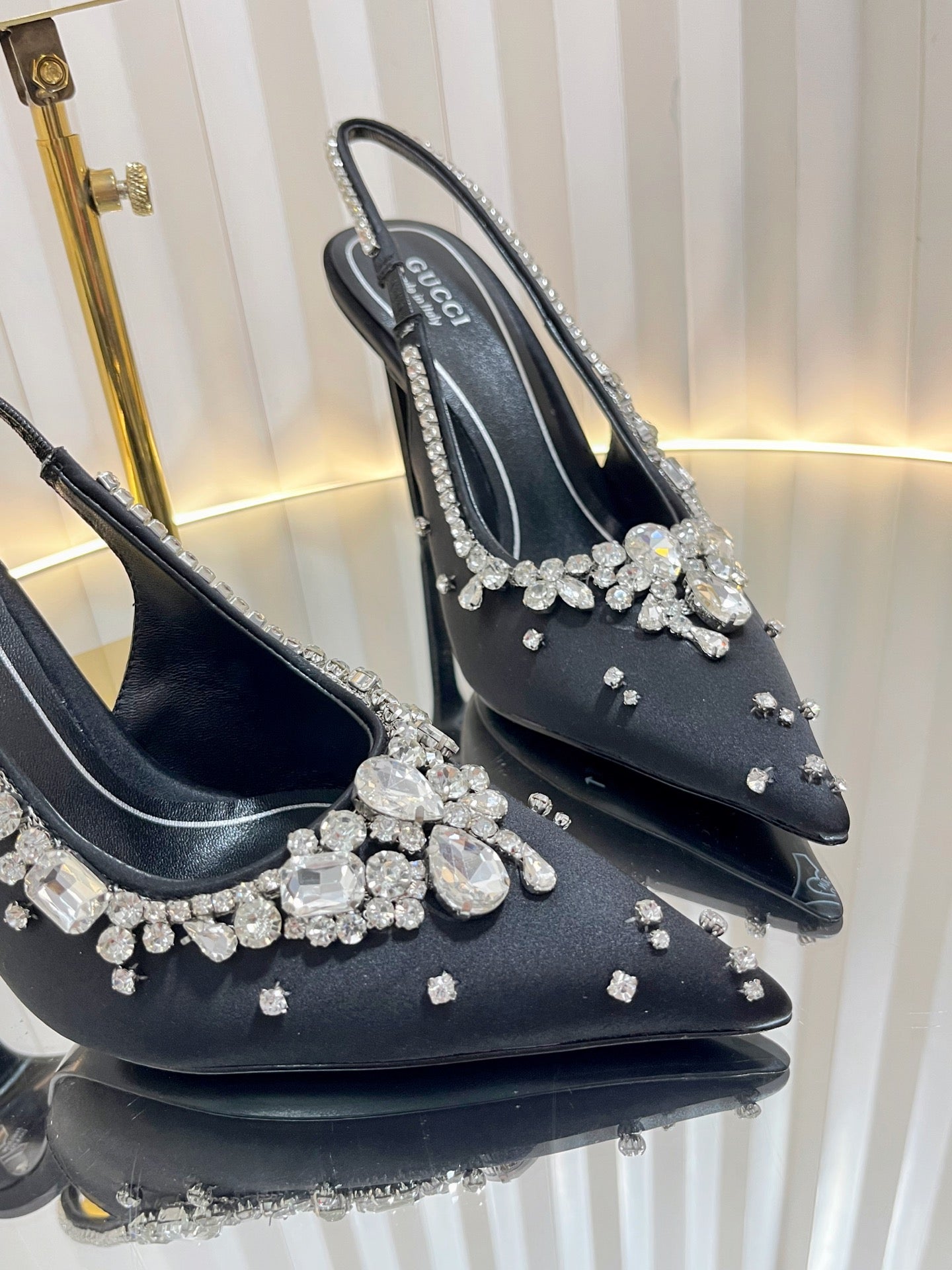 GC 2025 Crystal Embellished High Heels Slingbacks Black Silk Sheepskin 294523