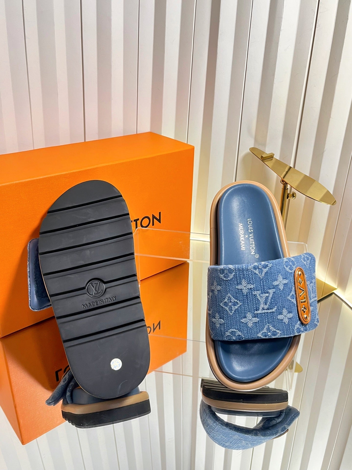 LV 26s Slippers Blue Denim Sheepskin 616357