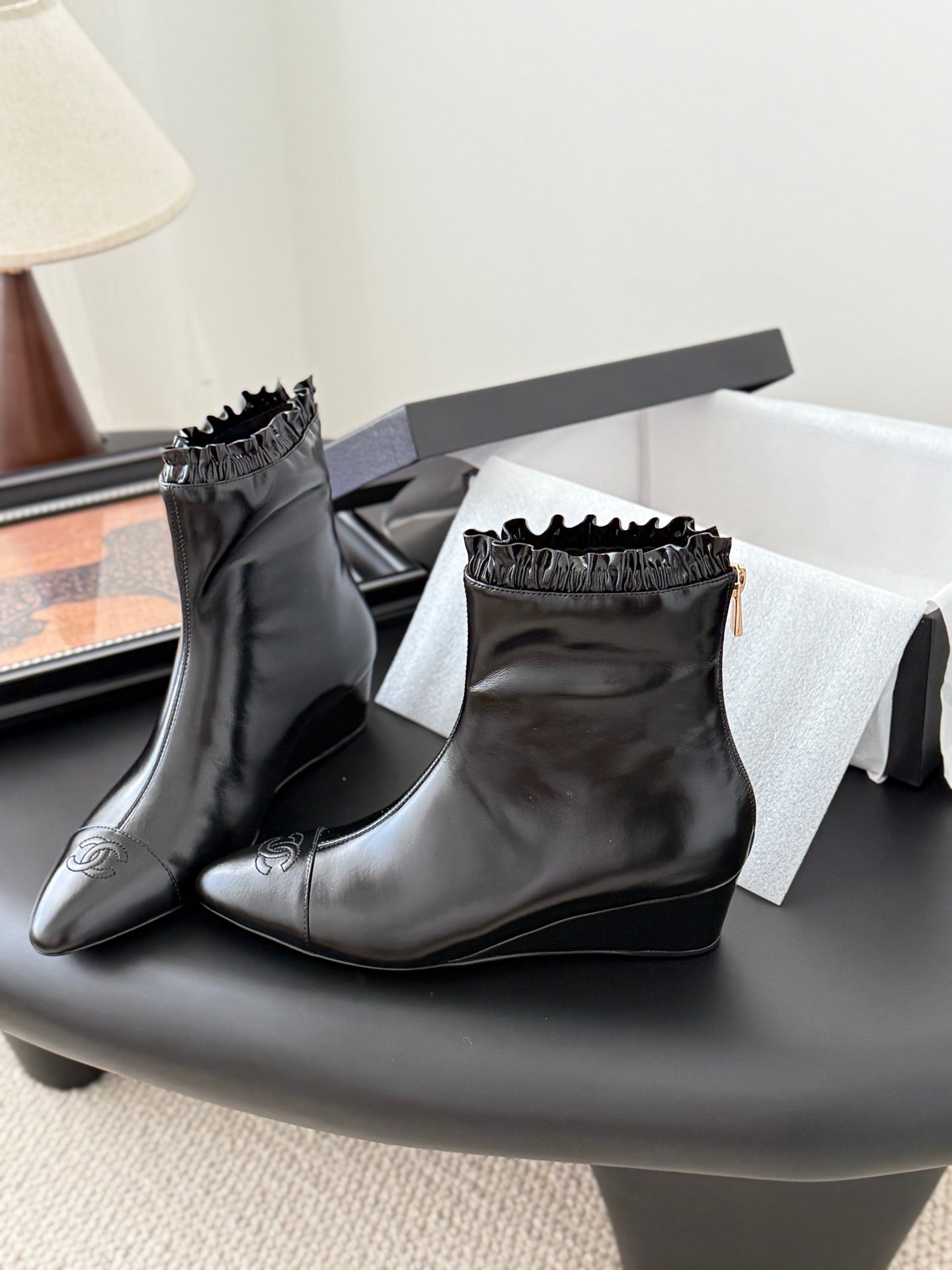 CC 25 Mary Jane boots black patent sheepskin 458772